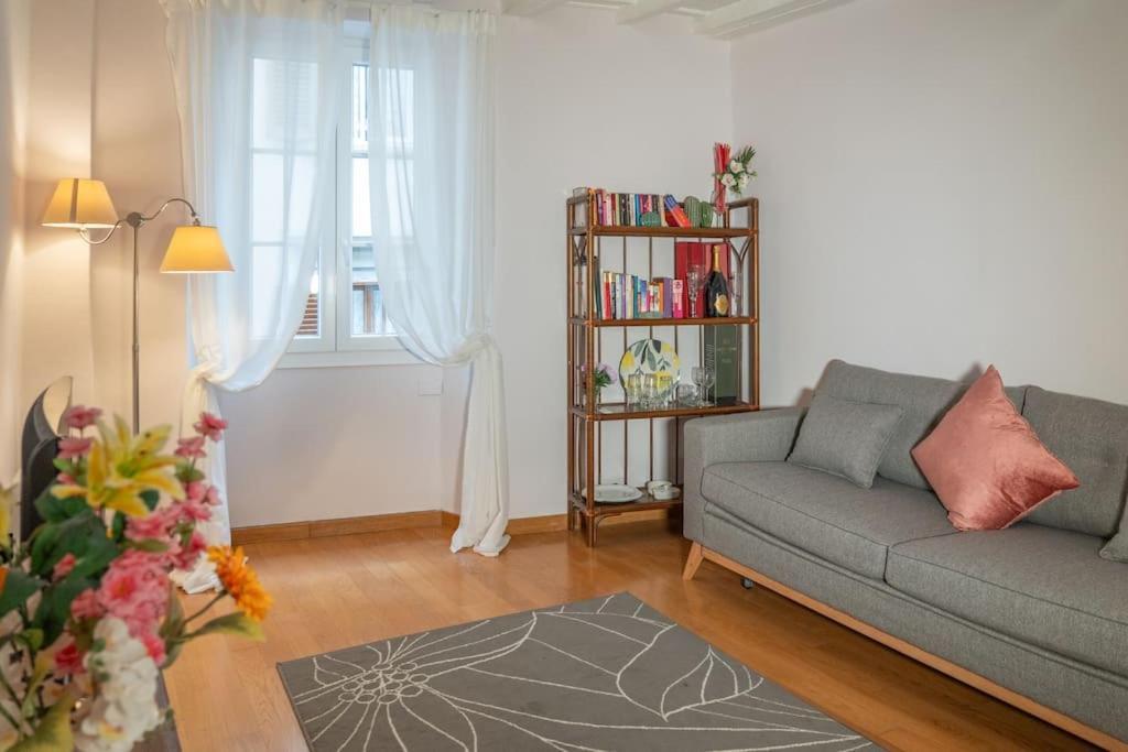 Apartment Uffizi Living Storia E Arte Sotto Casa Florence