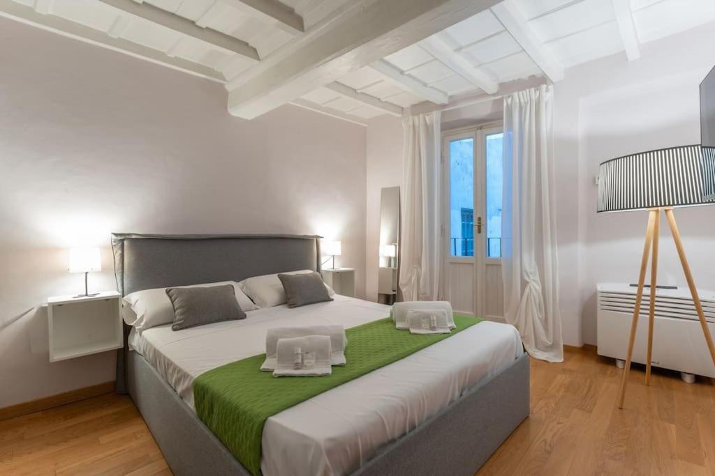 Apartment Uffizi Living Storia E Arte Sotto Casa Florence