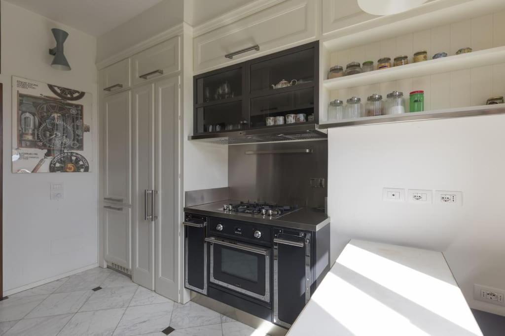 Appartement Luxury Flat - Enzo Ferrari's Ex Lover Apt *