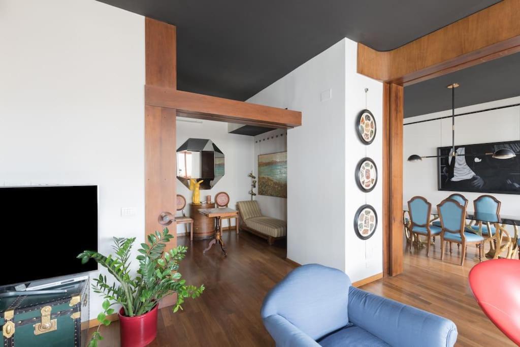 Appartement Luxury Flat - Enzo Ferrari's Ex Lover Apt *