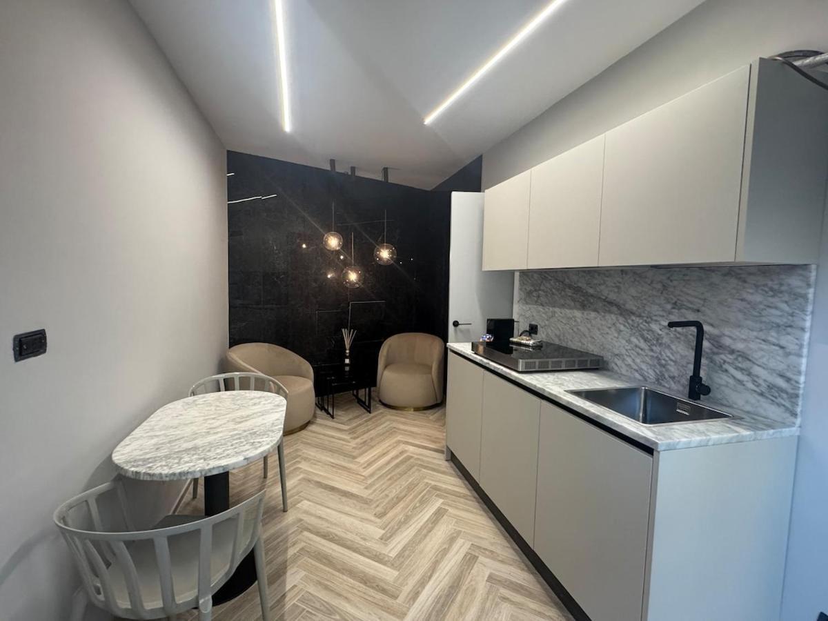 Ercole With Jacuzzi Pool