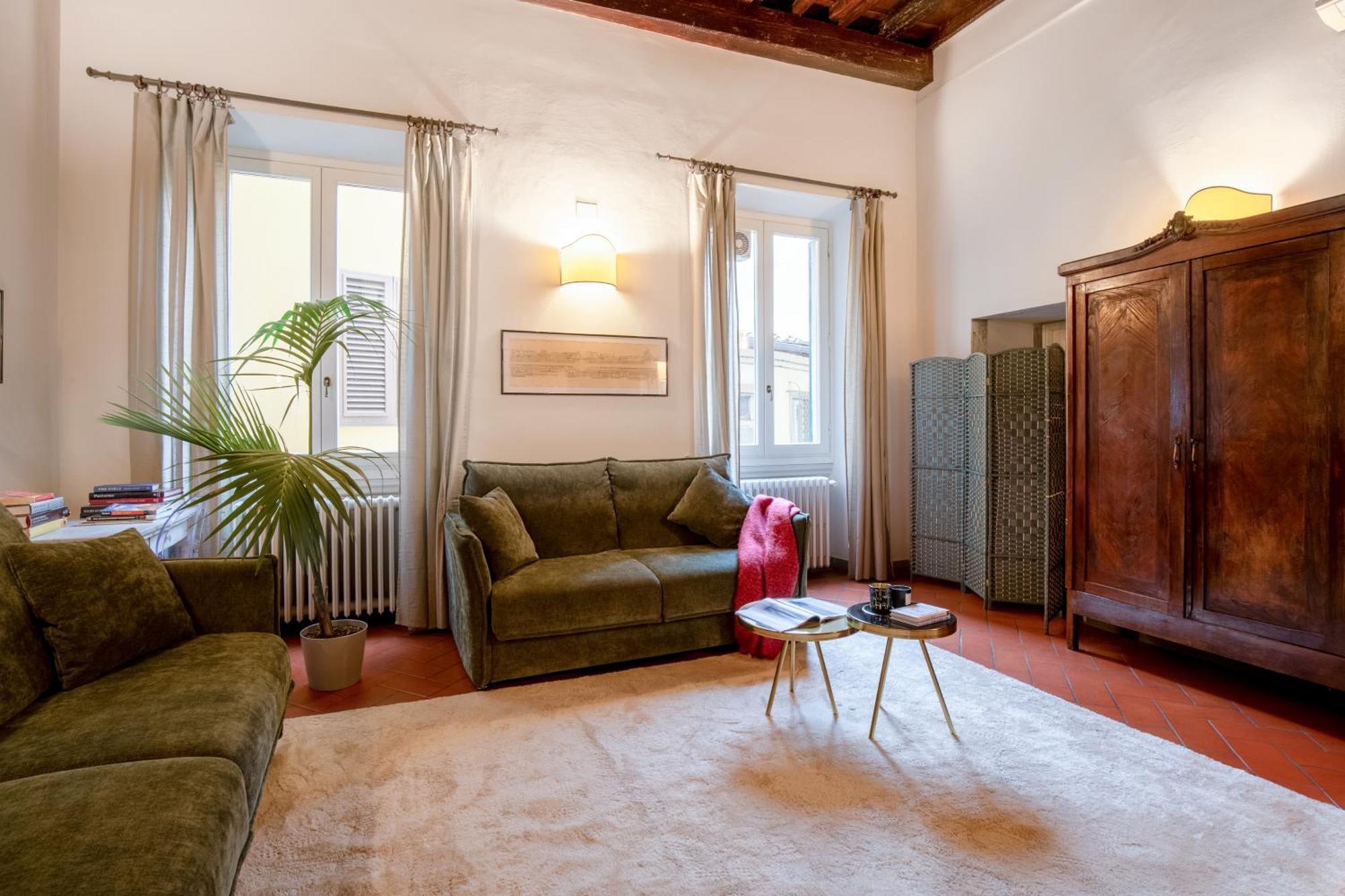 Rondinelli Charme Bijoux - Elegance In The Heart Of Appartement