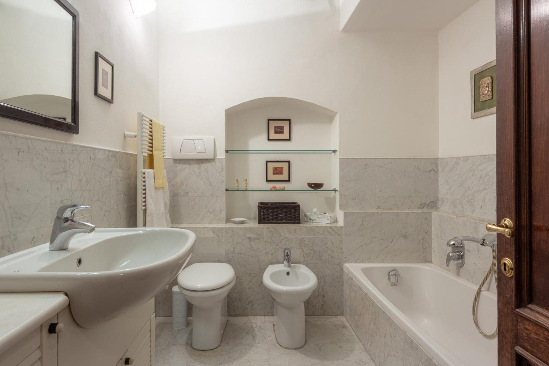 Florence- Tegolaio Chic Apartment