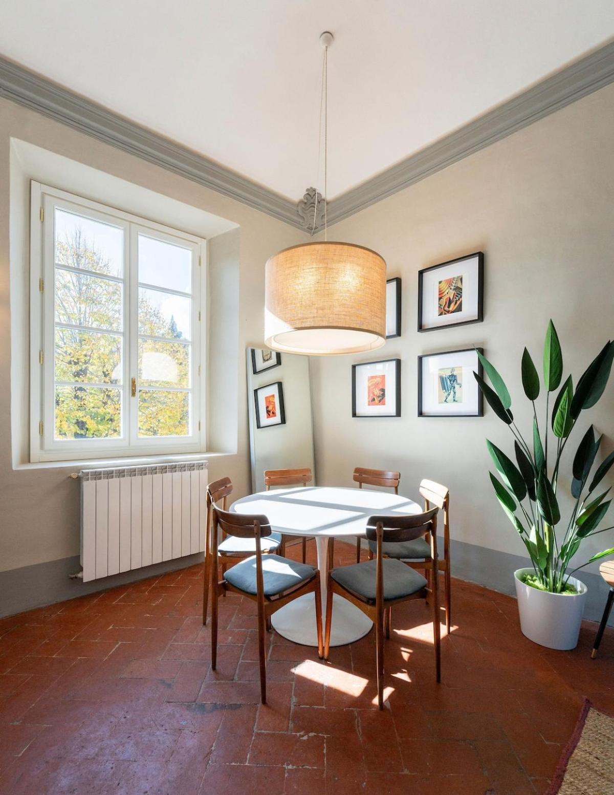 Apartment Stunning In Antique Xii