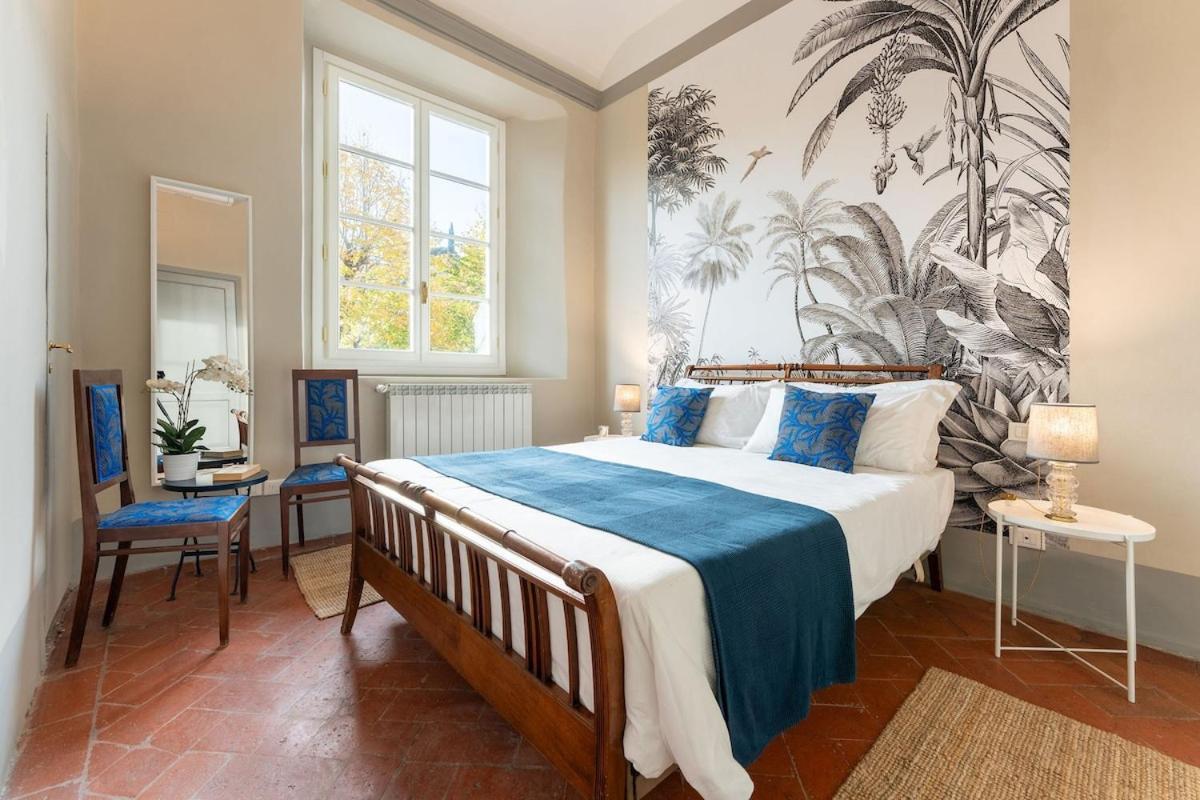 Stunning In Antique Xii Apartment Florence