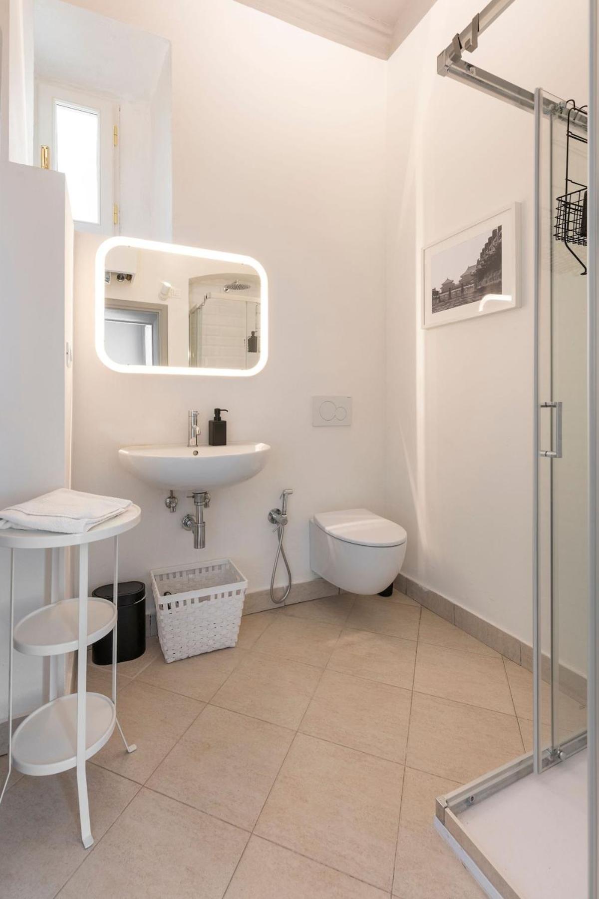 Apartment Stunning In Antique Xii *