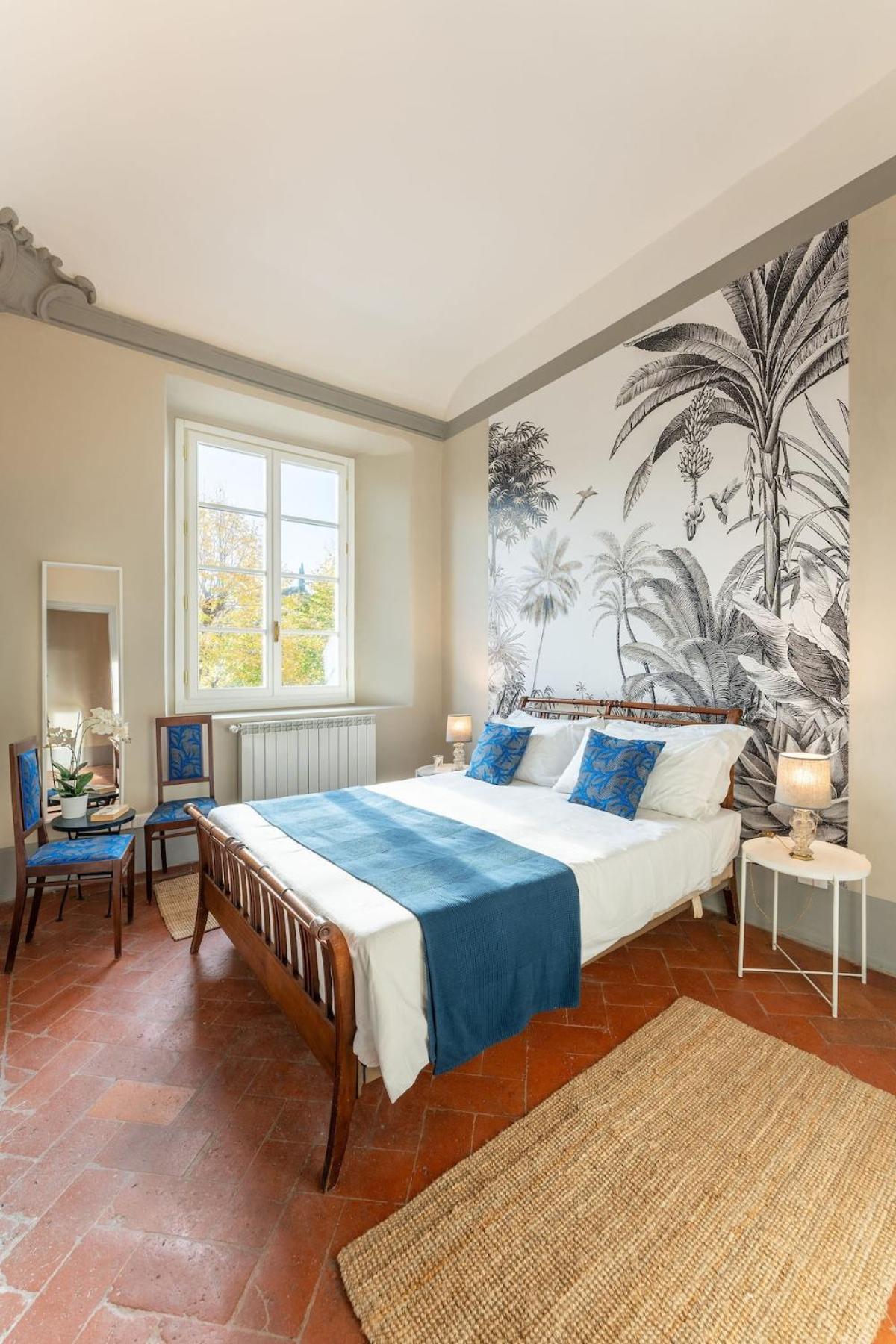 Apartment Stunning In Antique Xii *