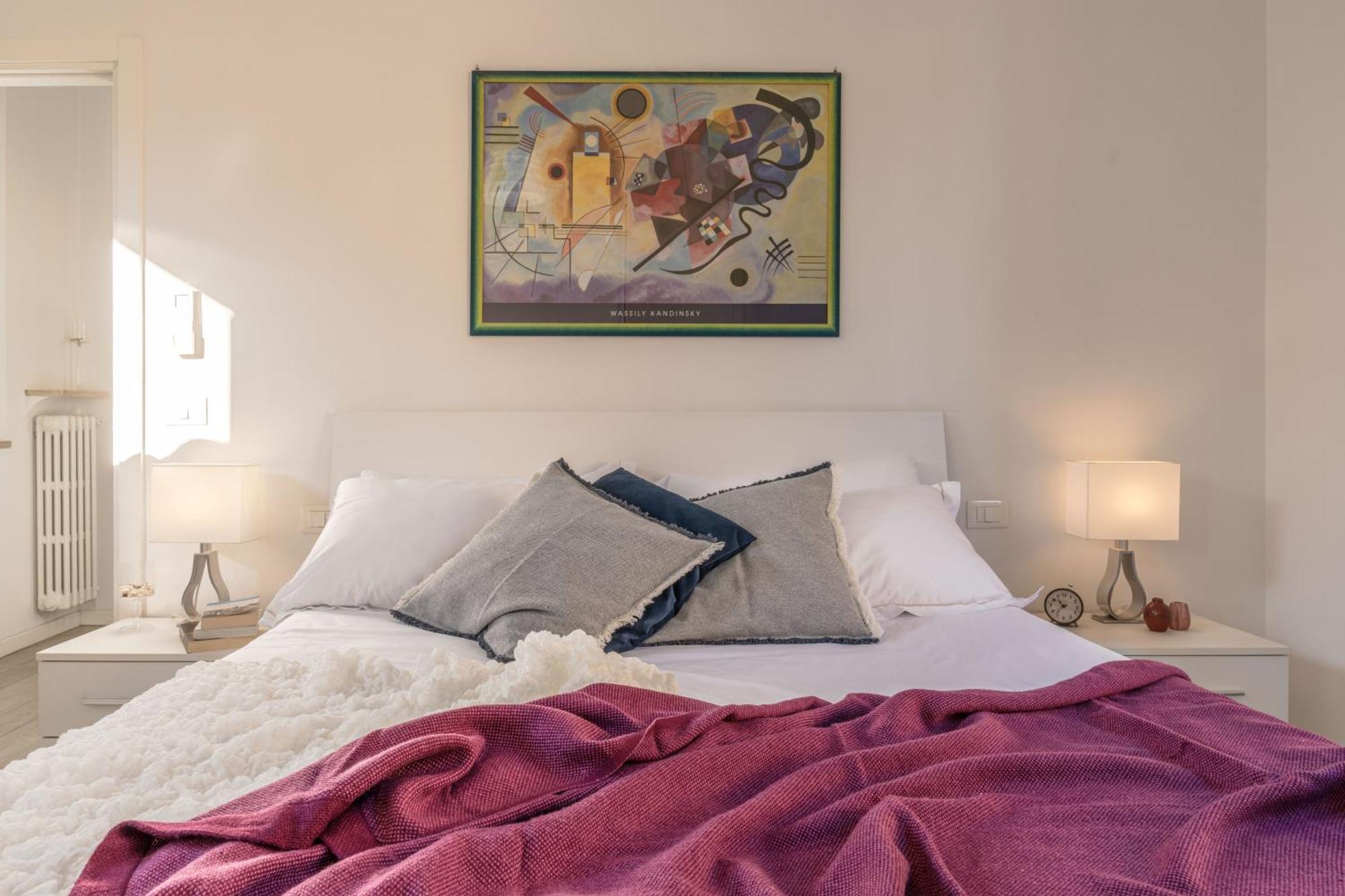 Hidden Nest Apartment *