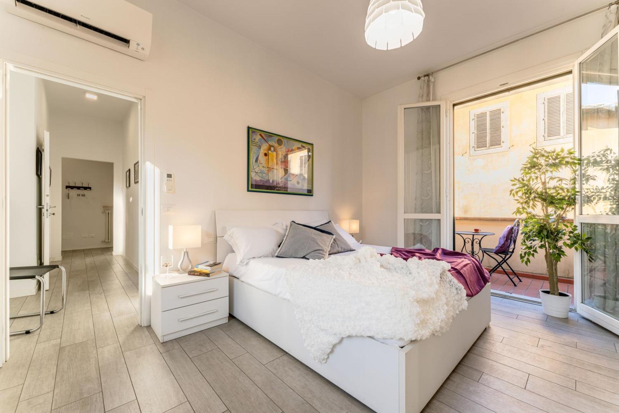 Apartment Hidden Nest