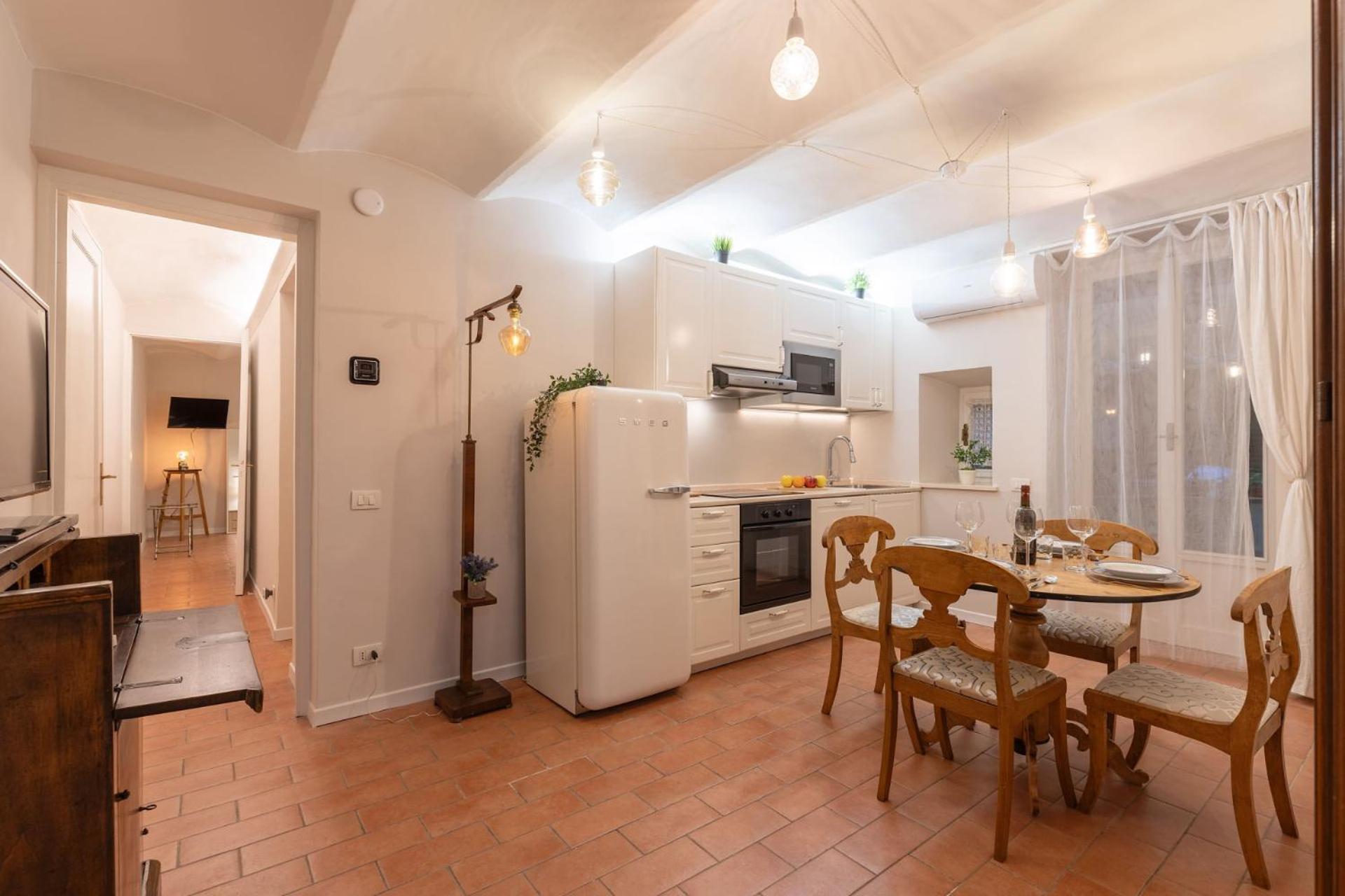 S.ambrogio Courtyard In Florence-hosted By Thinah Appartement *
