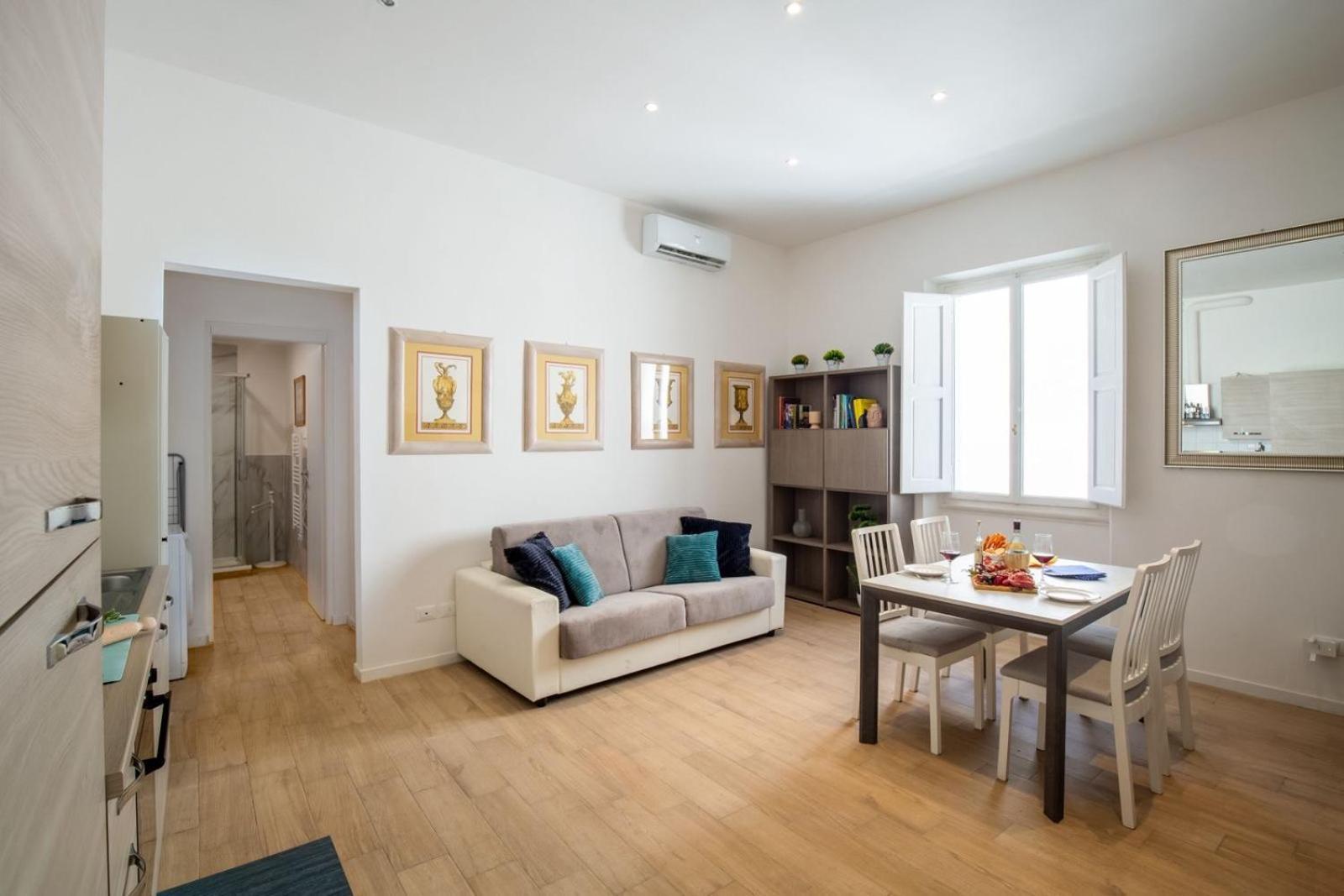 Apartment Centro Storico-5 Minuti Dalla Stazione Florence