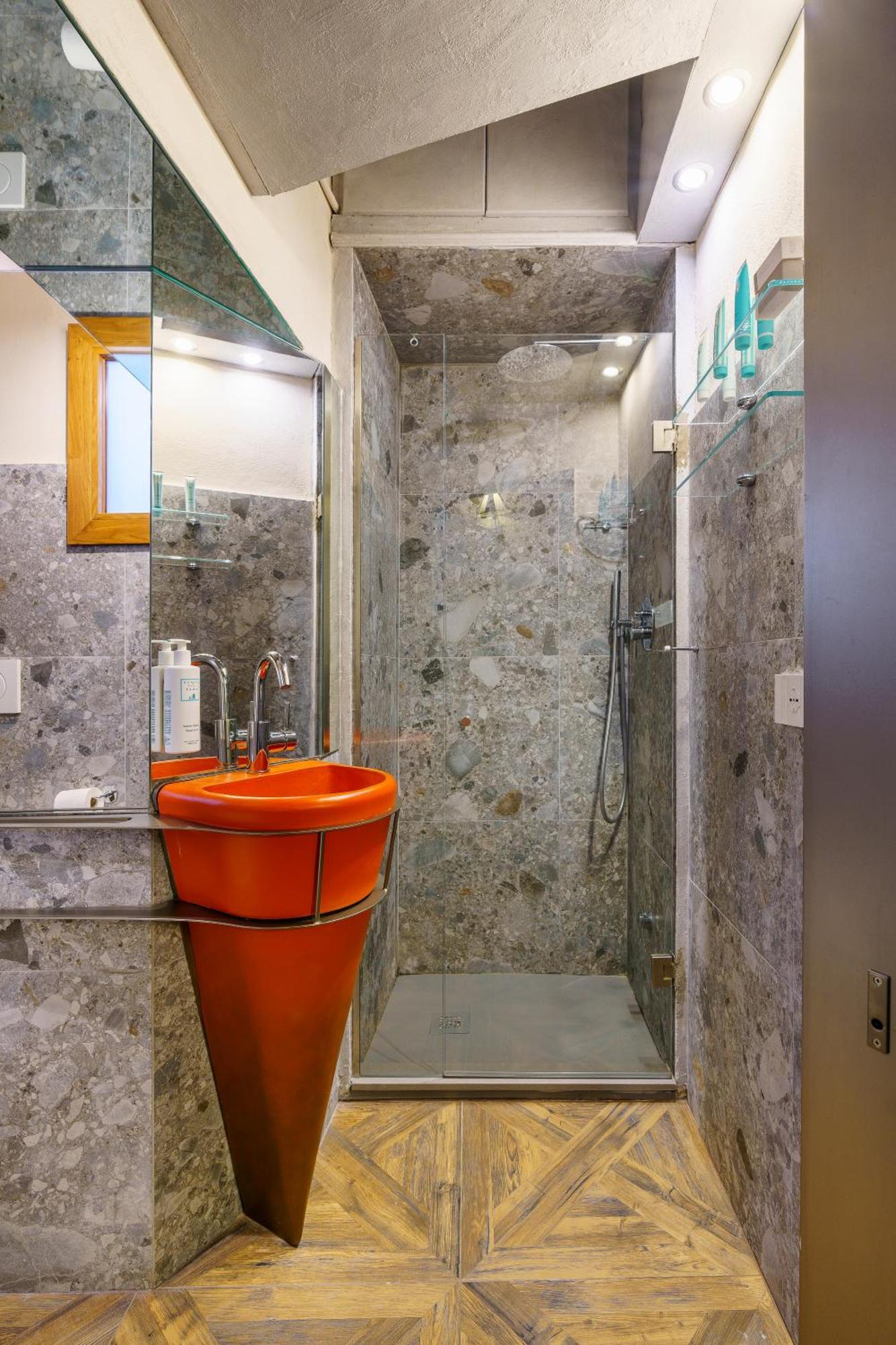 Apartment Campuccio Stylist
