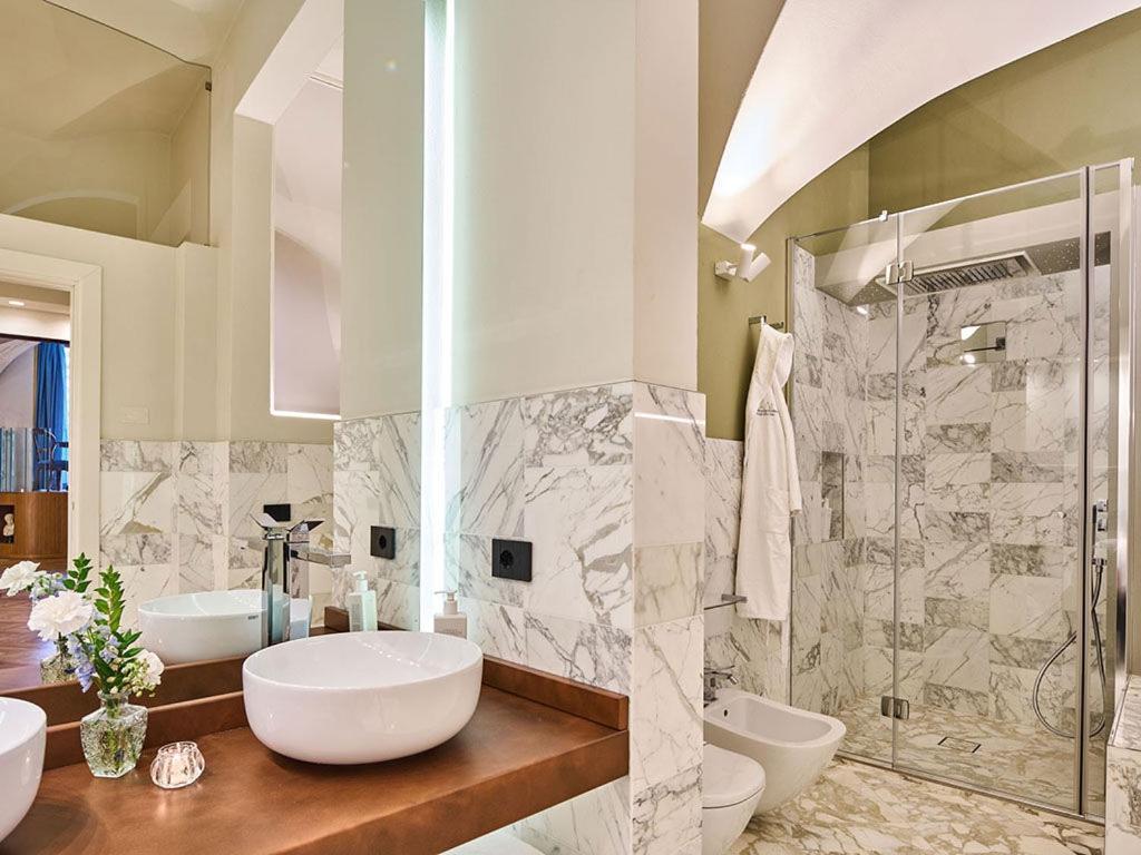 Duomo Luxury Apartment *