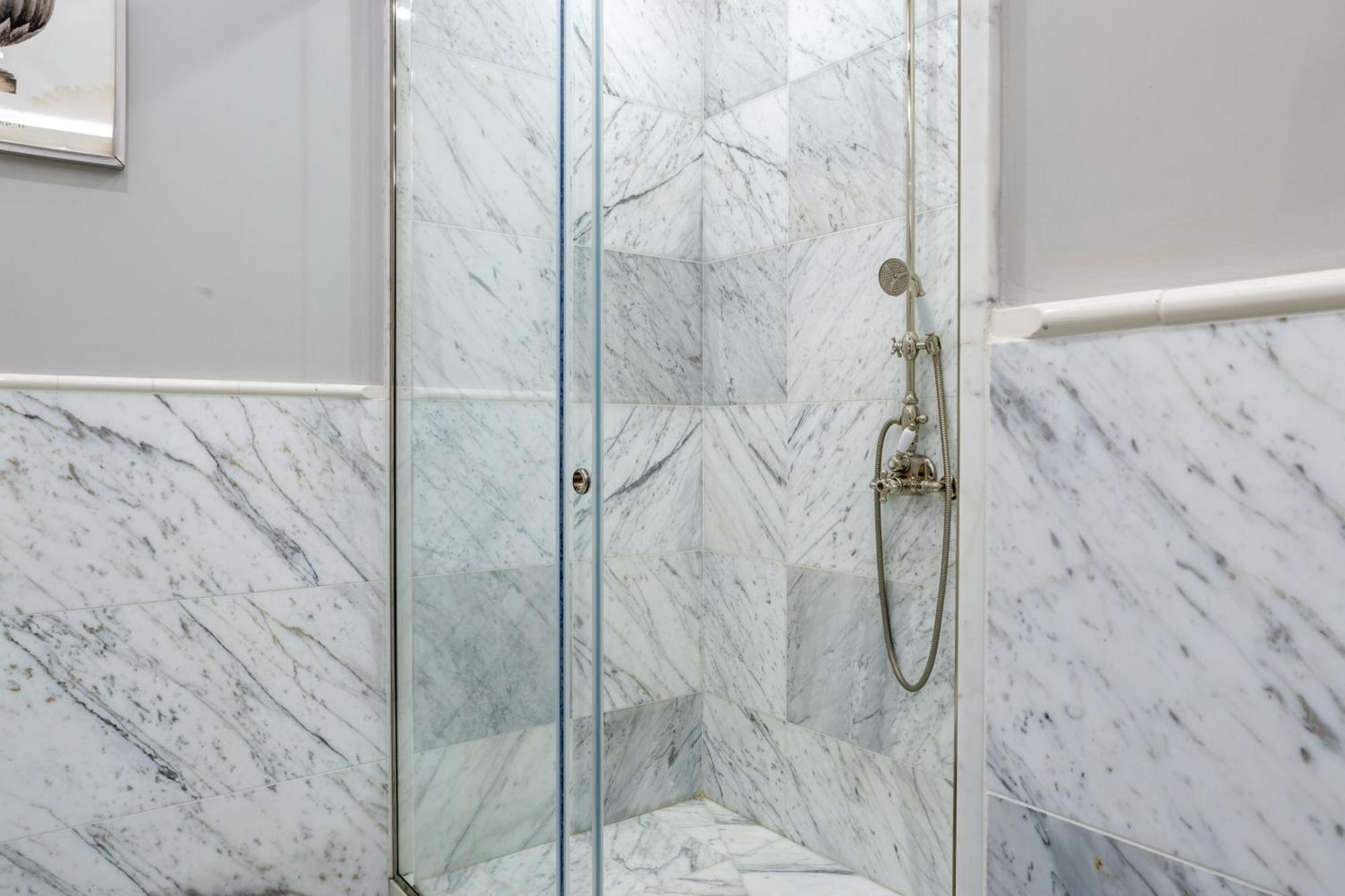 Apartment Calzaiuoli Private House Silver Florence