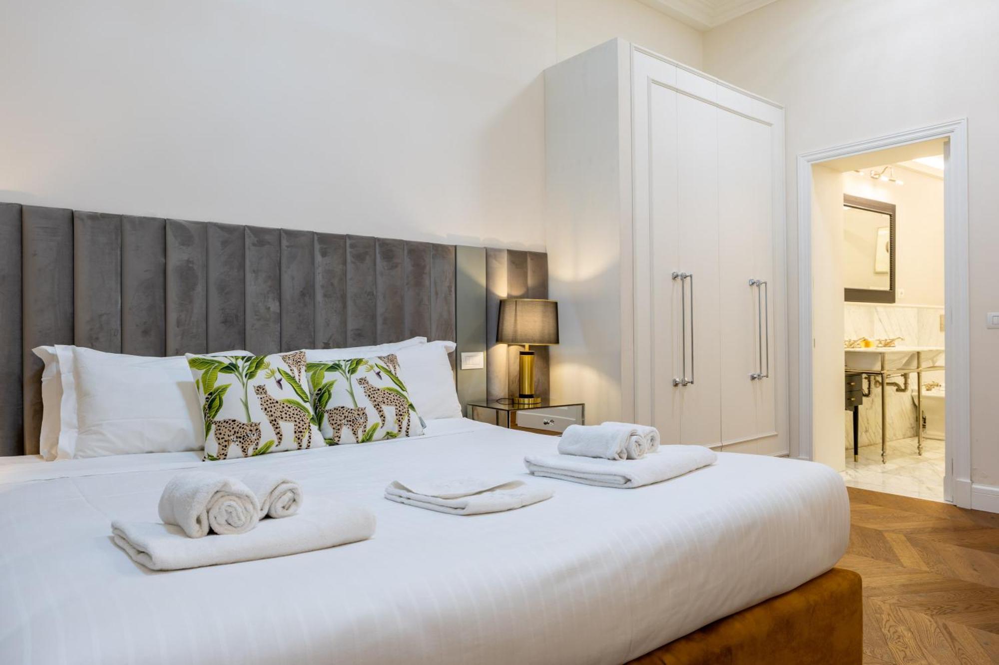 Apartment Calzaiuoli Private House Silver Florence