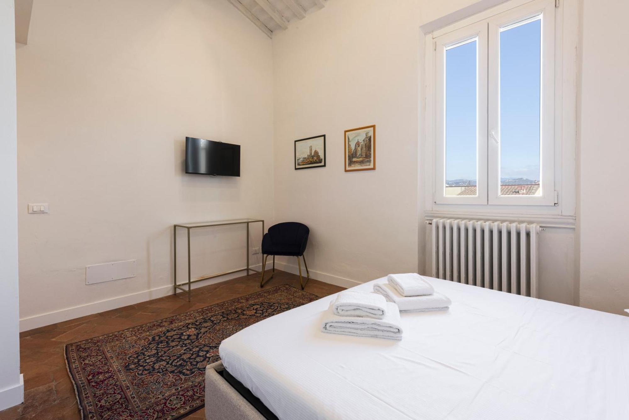 Apartment Santa Maria Novella Penthouse By Mmega