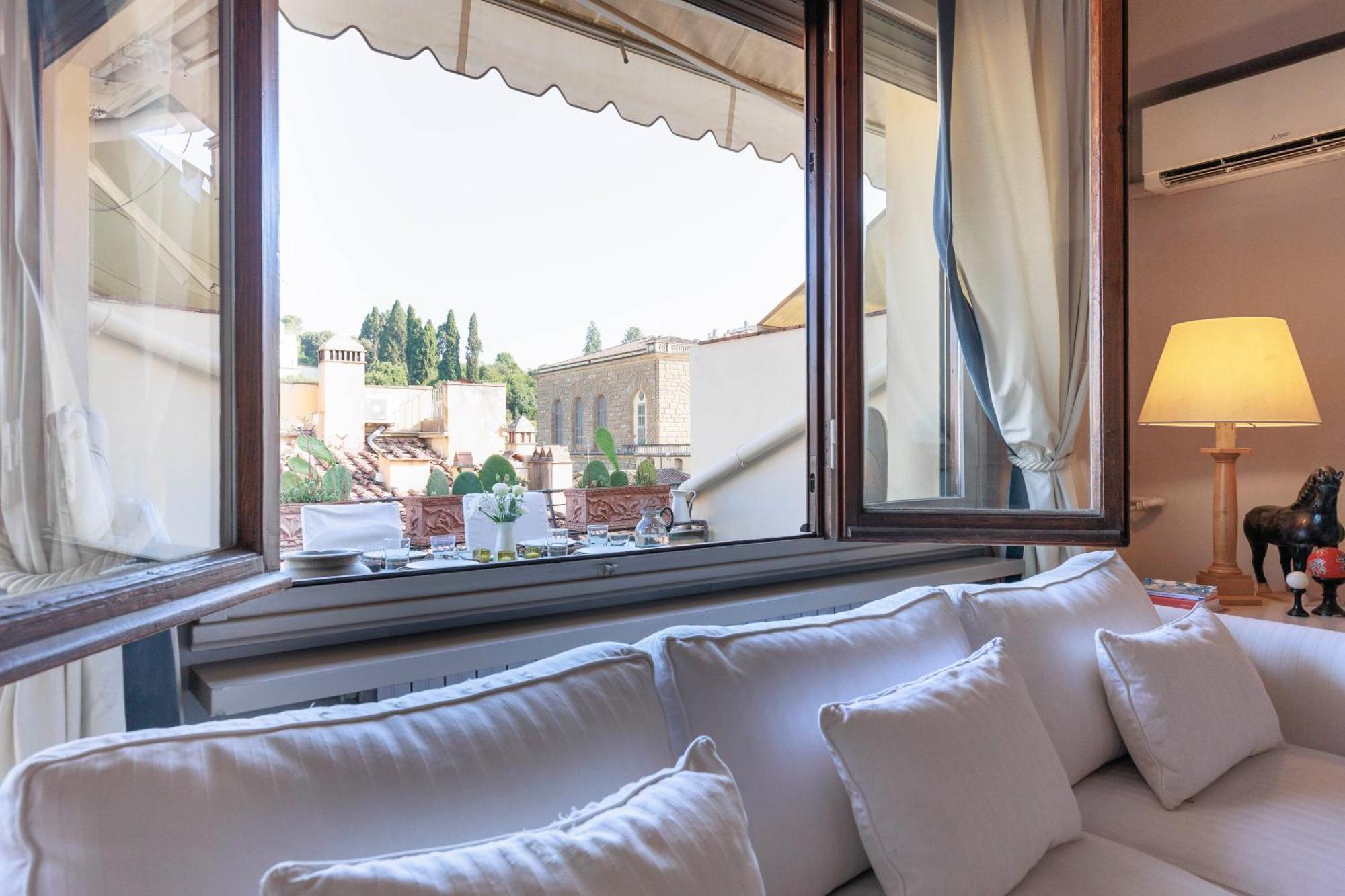 Pitti Secret Rooftop Appartement Florence