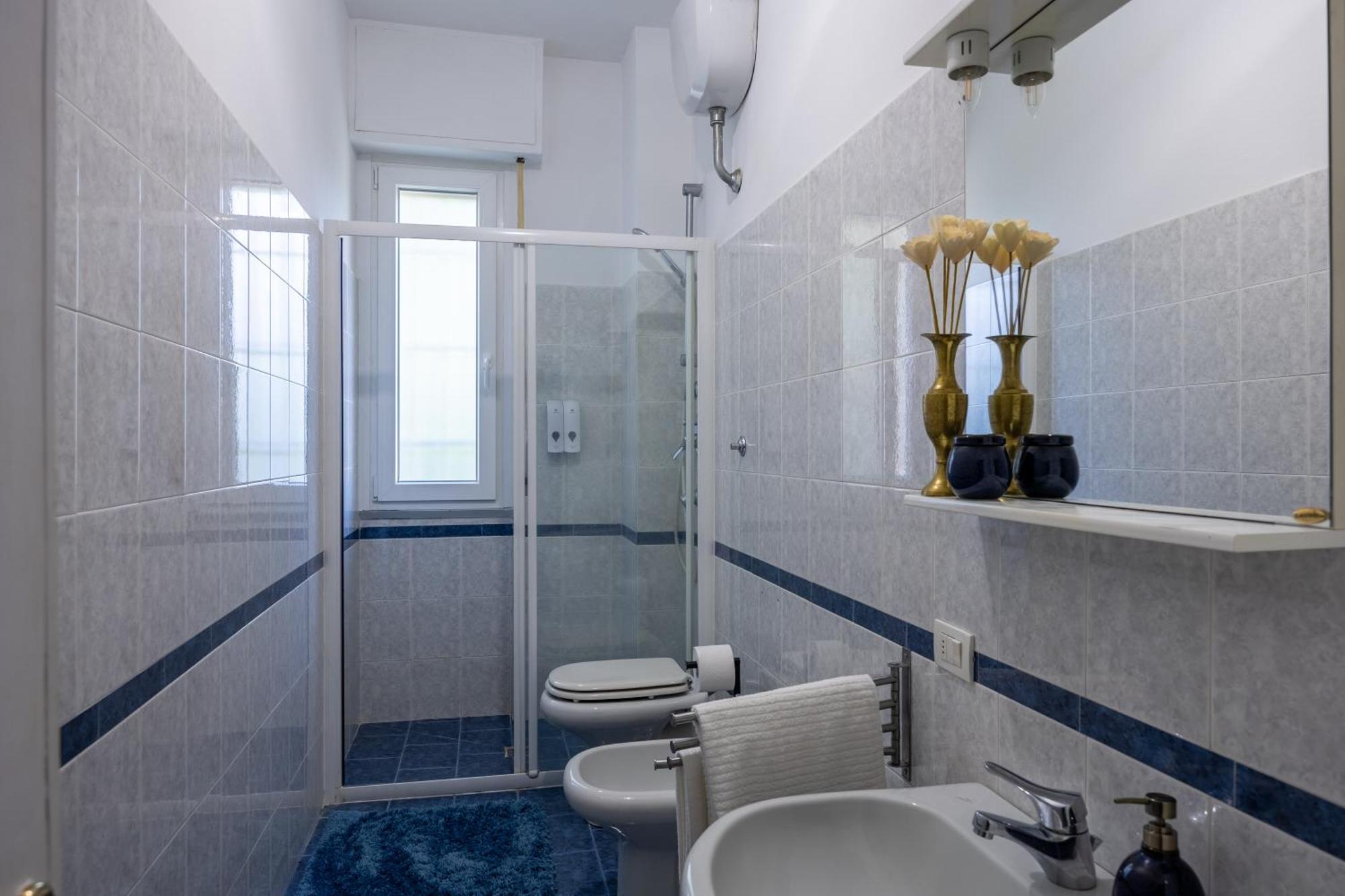 Apartment Intero Con Giardino