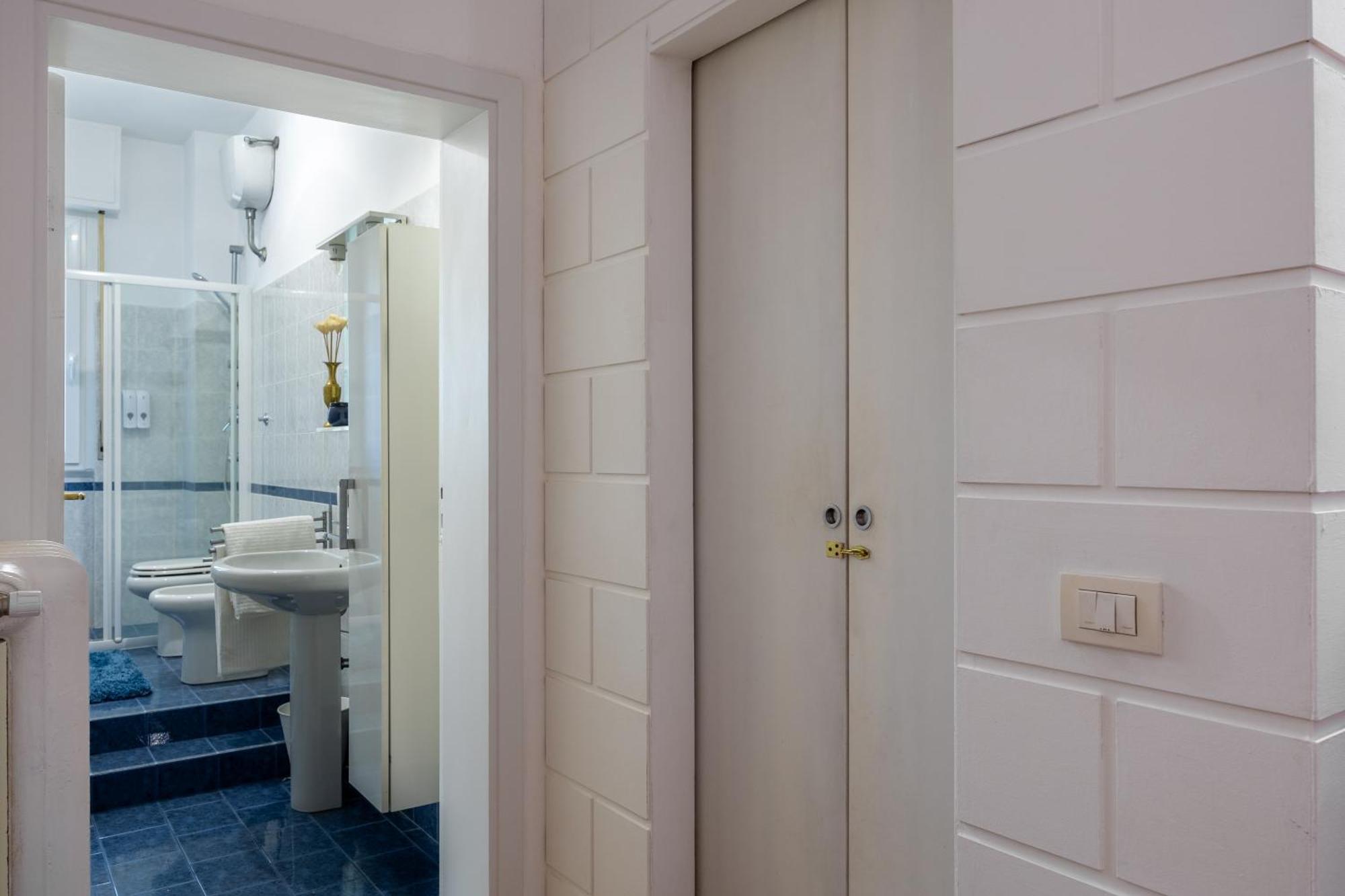 Intero Con Giardino Apartment *