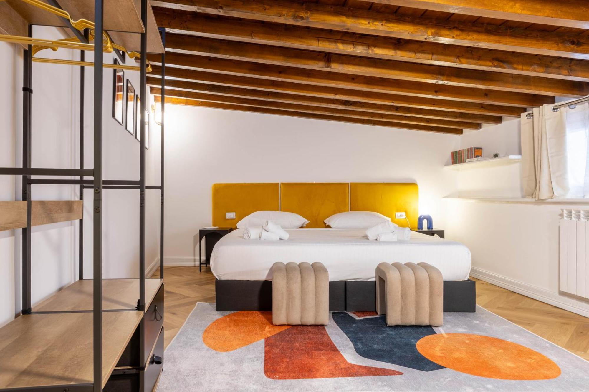 Santa Croce Luxury Apartment Florence