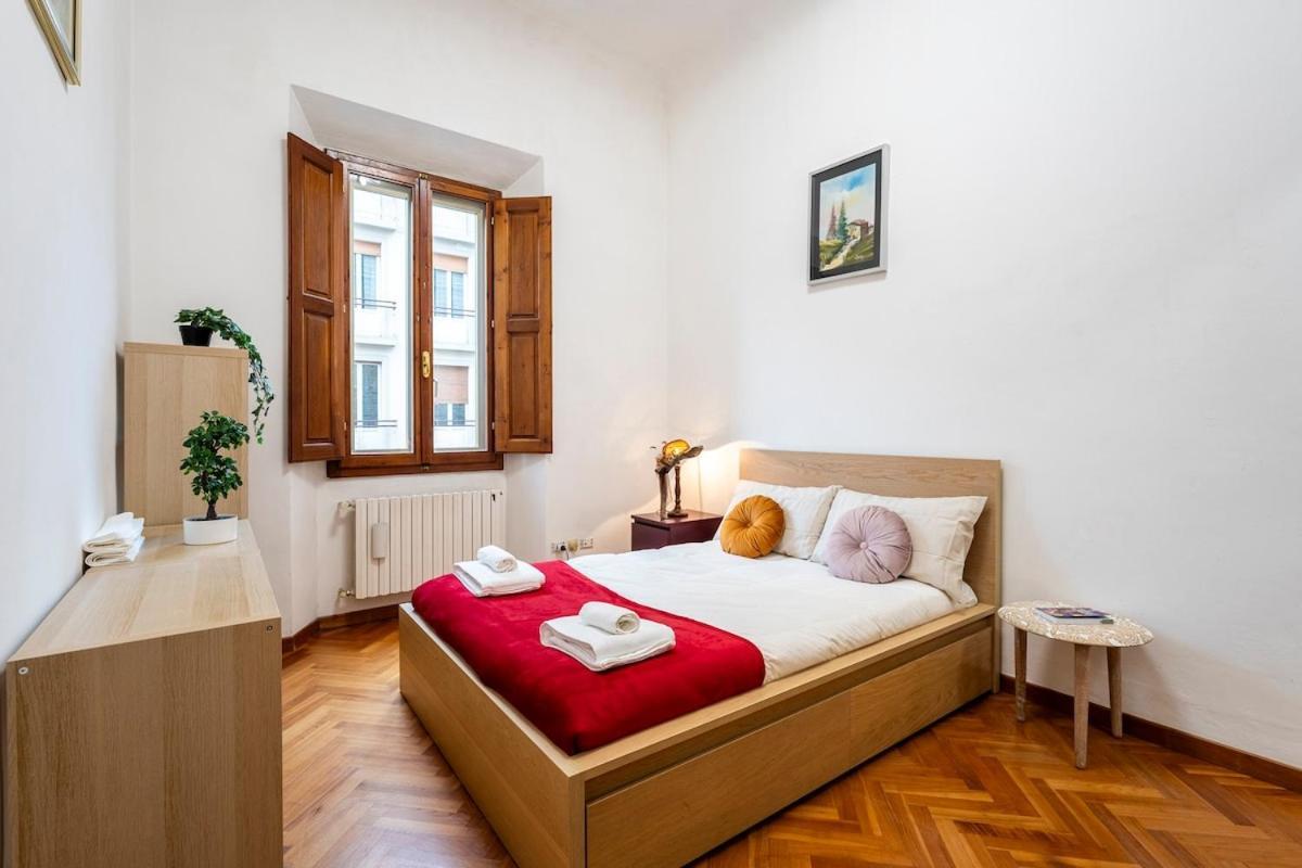 Orcagna Apartment *