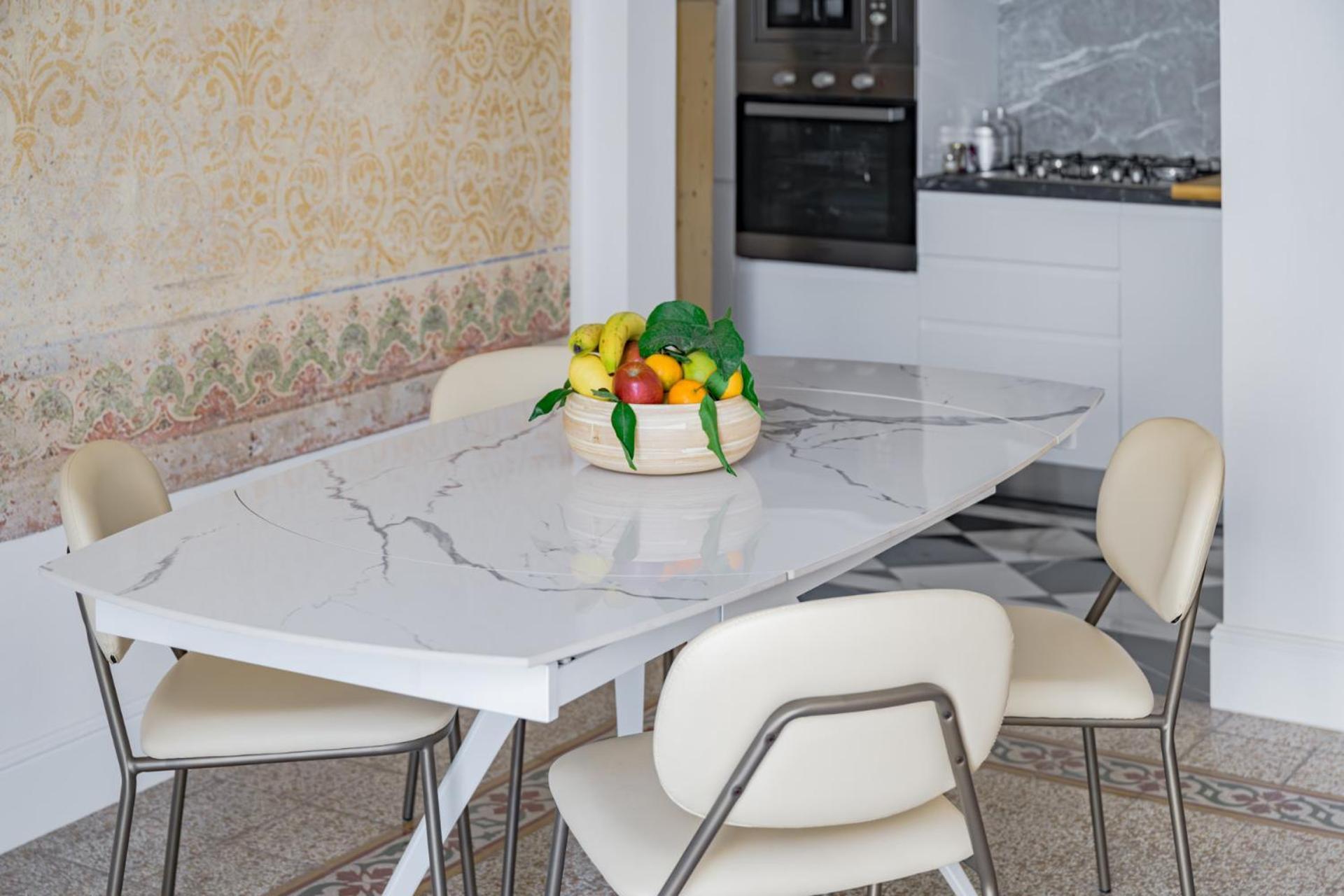 Apartment - Frescoes Elegance