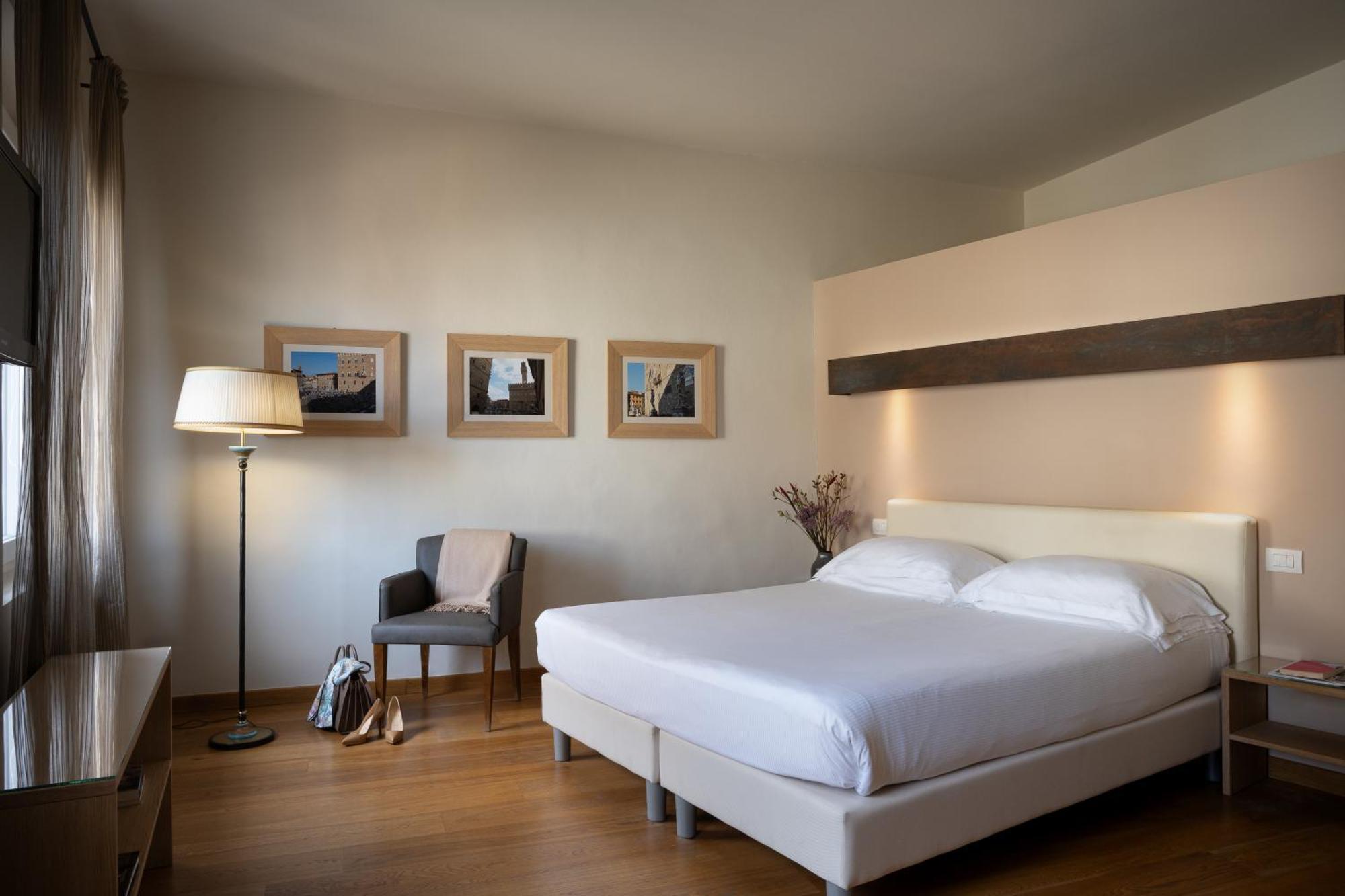 Aparthotel Relais Piazza Signoria 3*