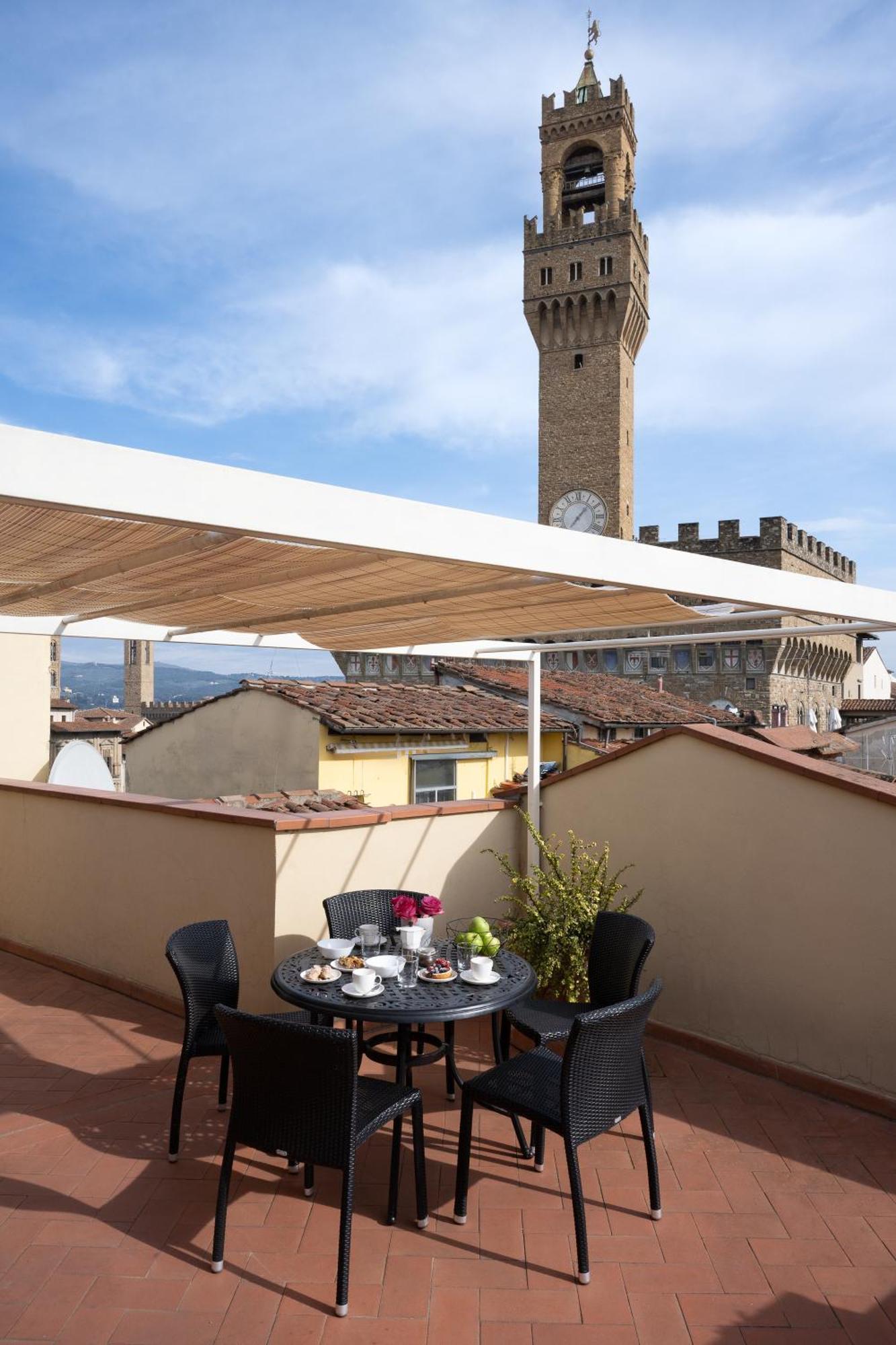 Relais Piazza Signoria Aparthotel Florence