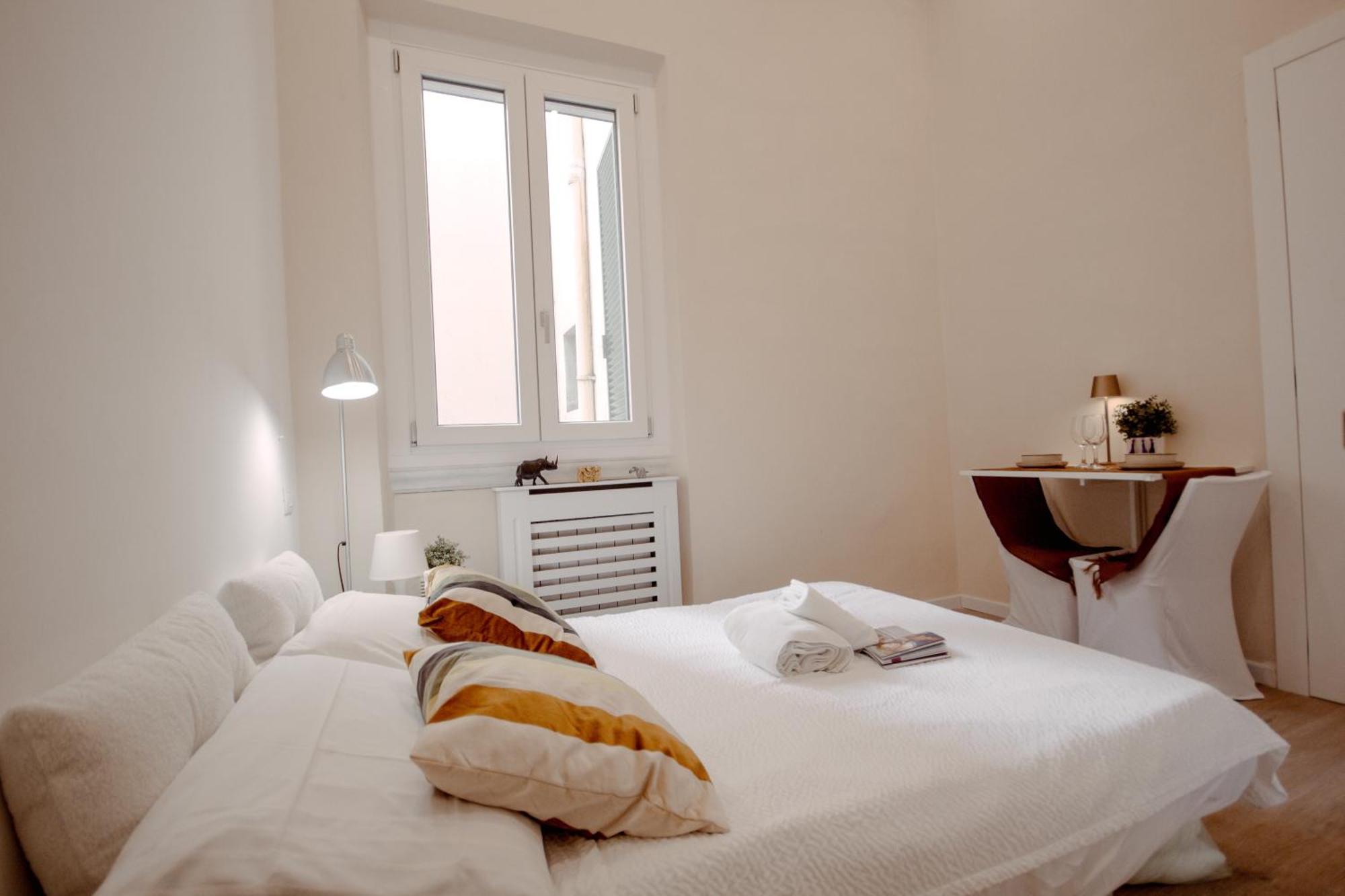 Novella Golden Loft Florence