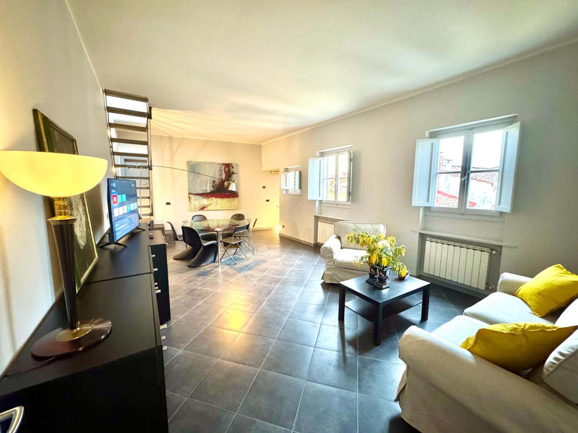 Oltrarno Terrace Apartment