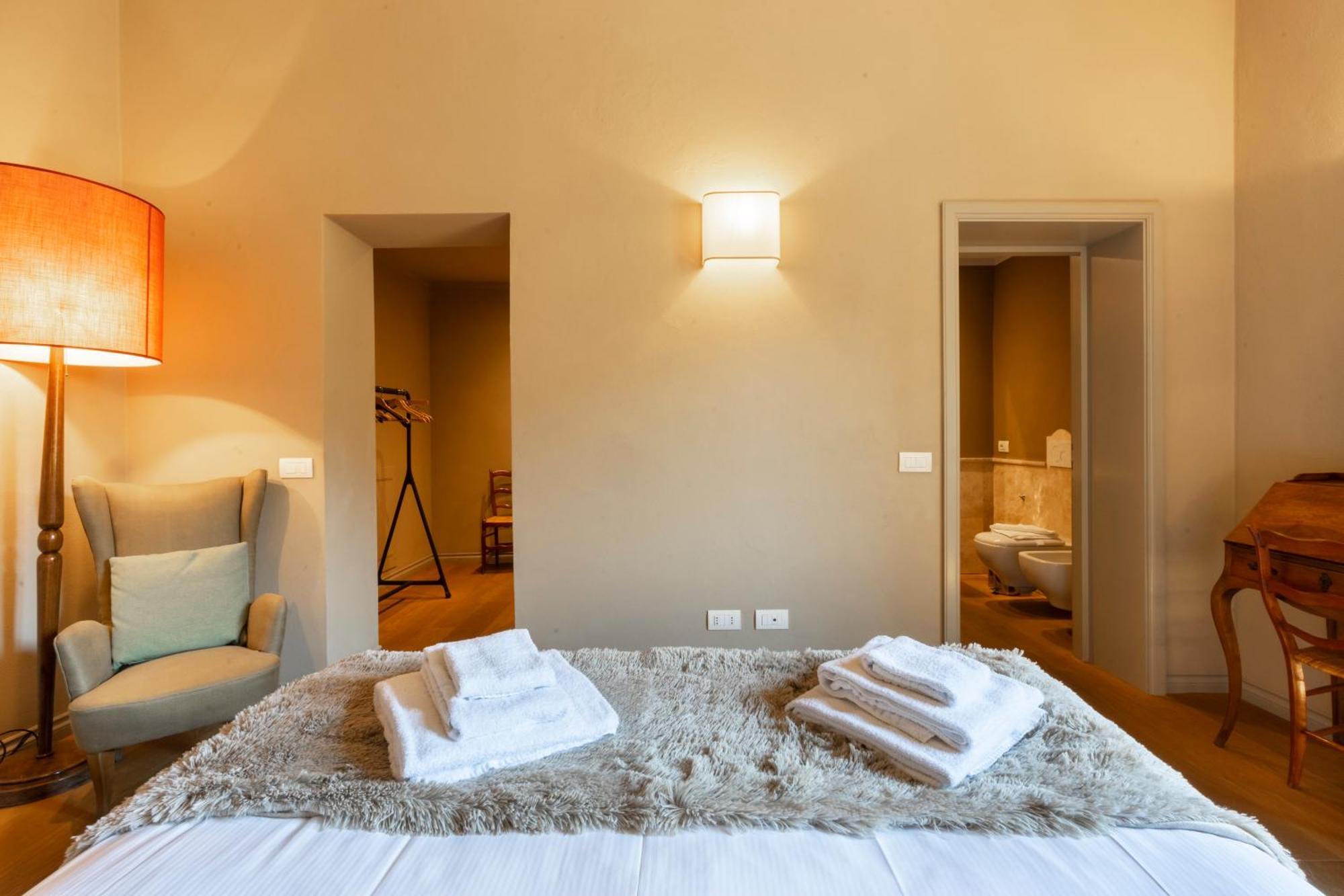 Lux Penthouse Palazzo Strozzi Apartment
