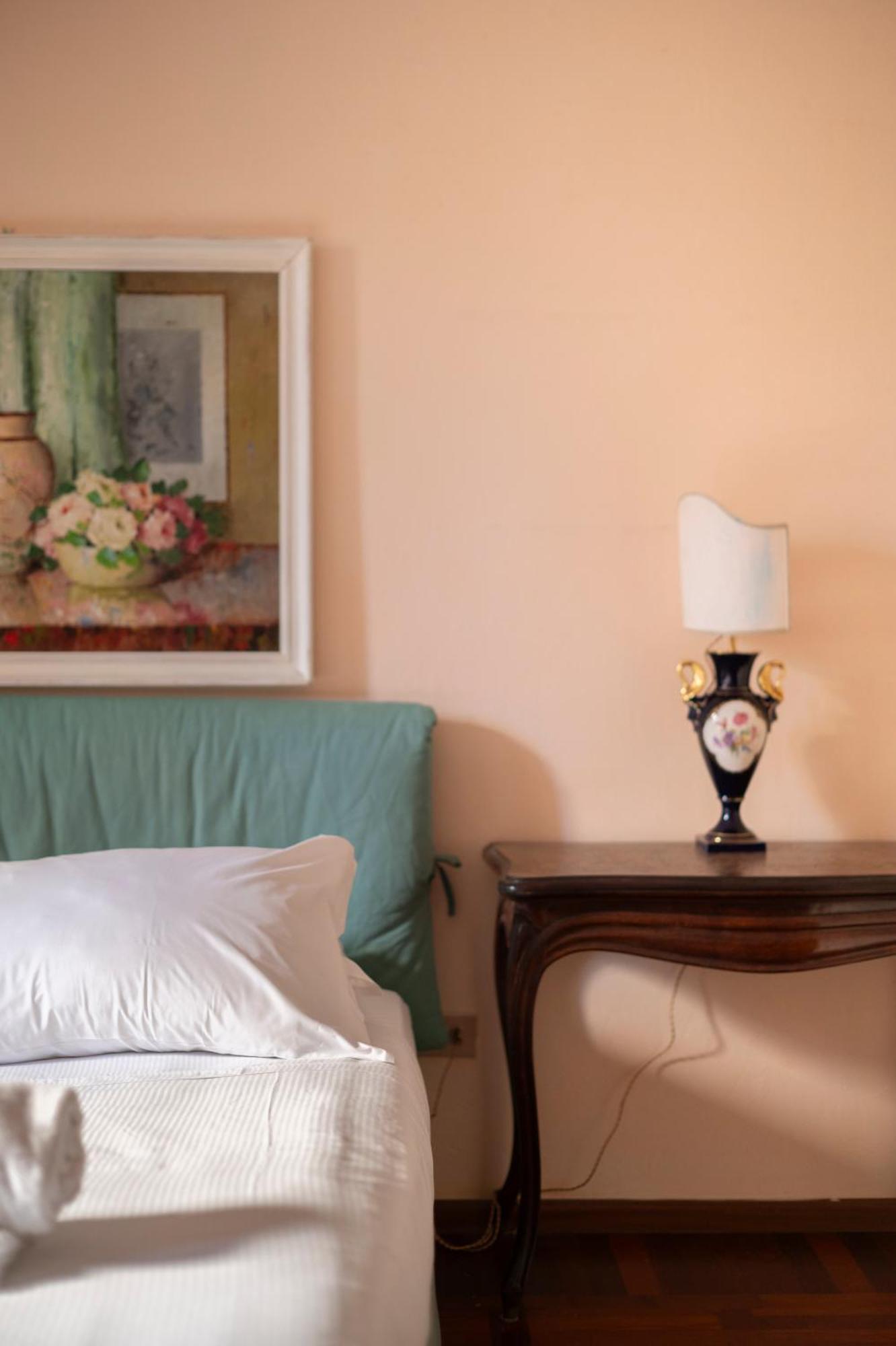 Guest house Caravaggio Con Bagno Privato Nell'oltrarno Florence