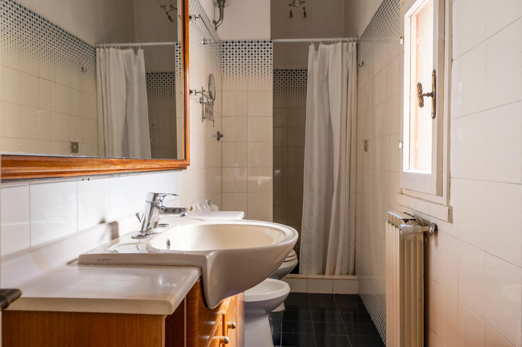 Guest house Caravaggio Con Bagno Privato Nell'oltrarno
