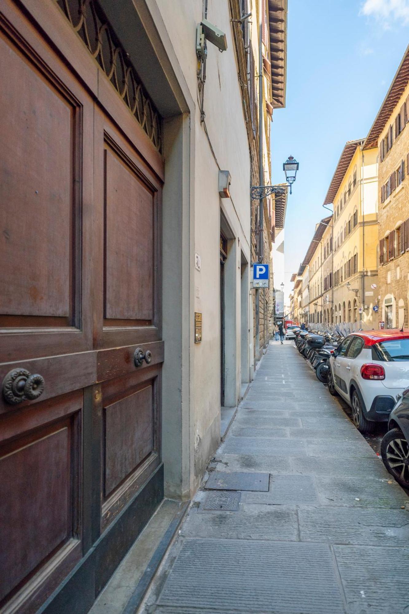 Caravaggio Con Bagno Privato Nell'oltrarno *