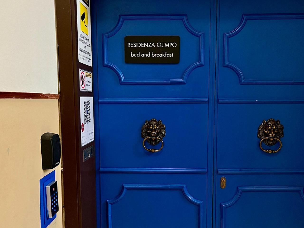 Residenza Olimpo Center Couette-café *