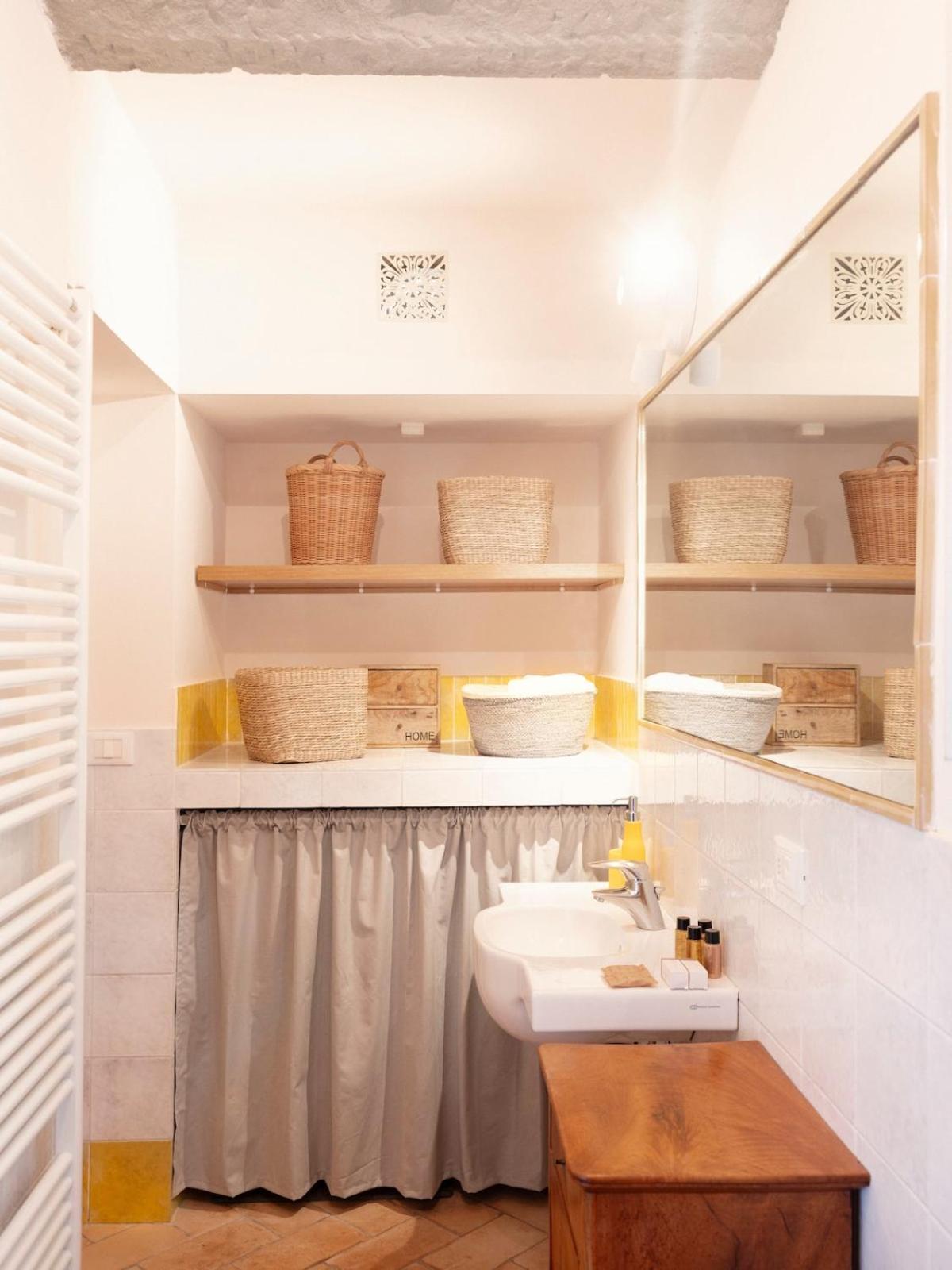 Villino Gemma, Elegant Living With A Tuscan Touch Apartment Florence