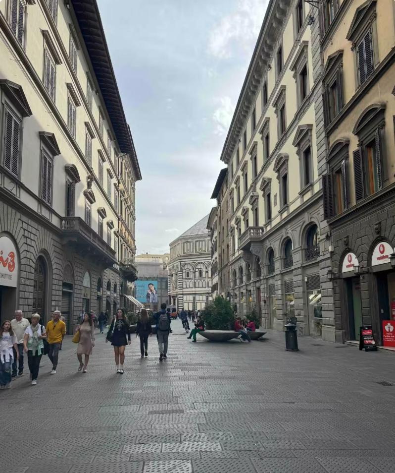 A Due Passi Da Piazza Duomo Apartment *