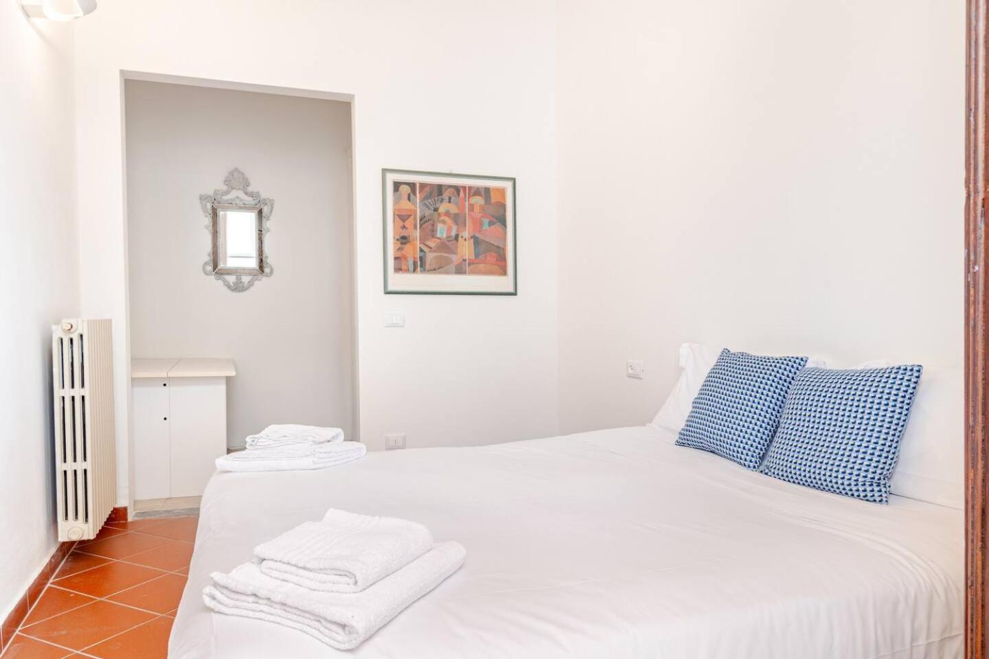 Calzaiuoli Sunshine Apartment *