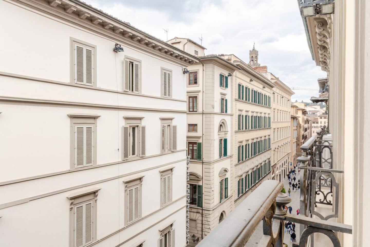 Calzaiuoli Sunshine * Florence