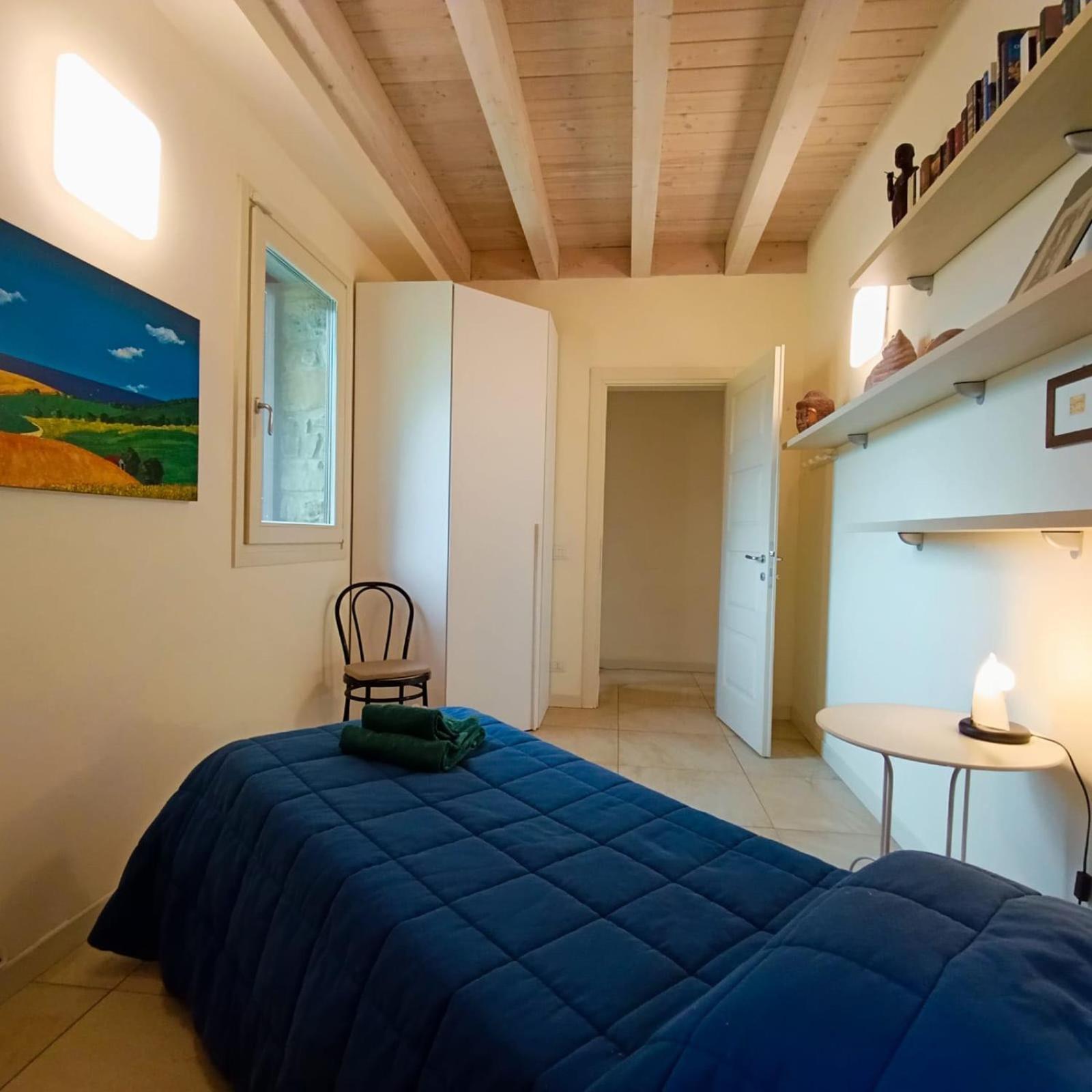 Holiday home Con Piscina In *