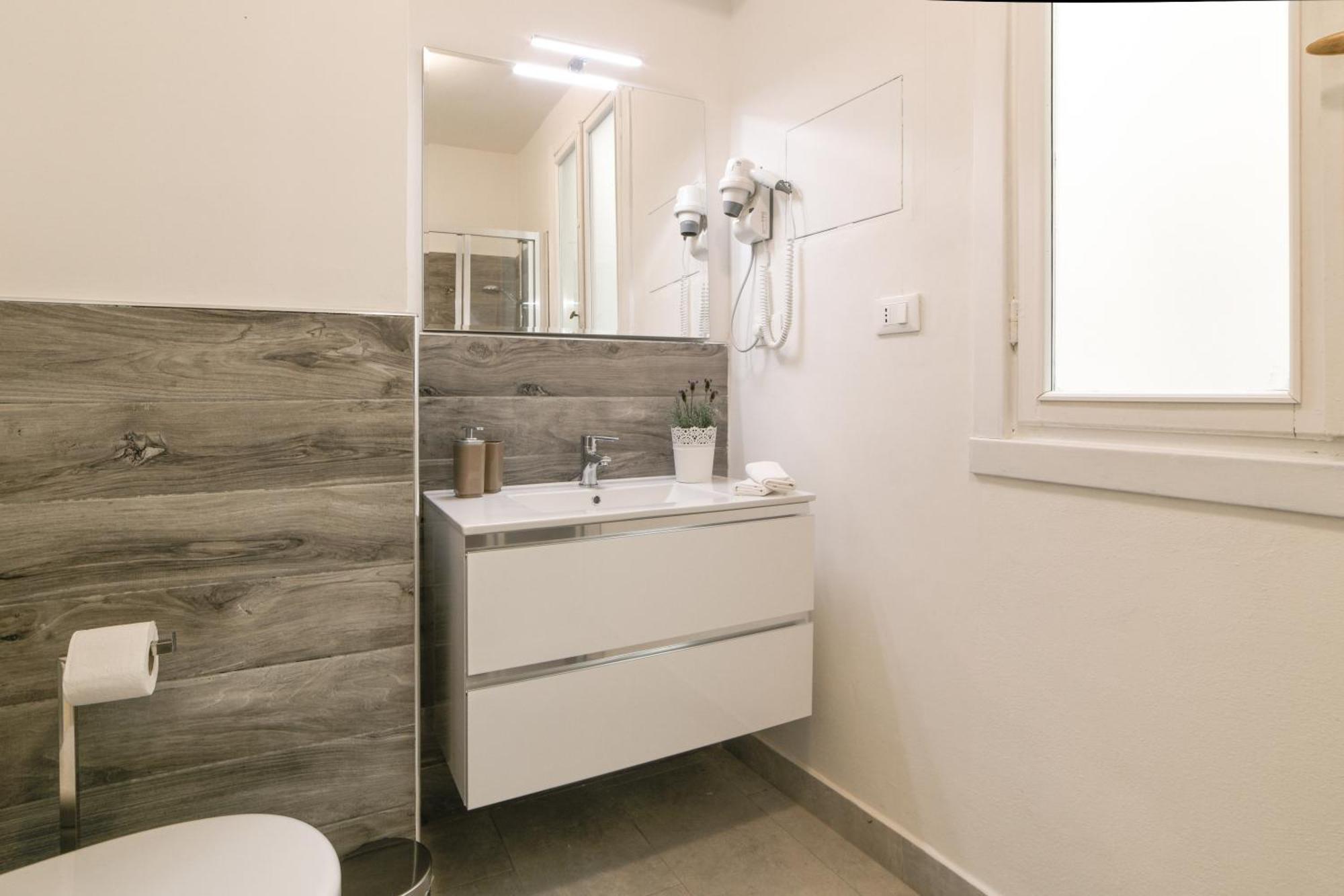 Apartment Bargello - Flo *