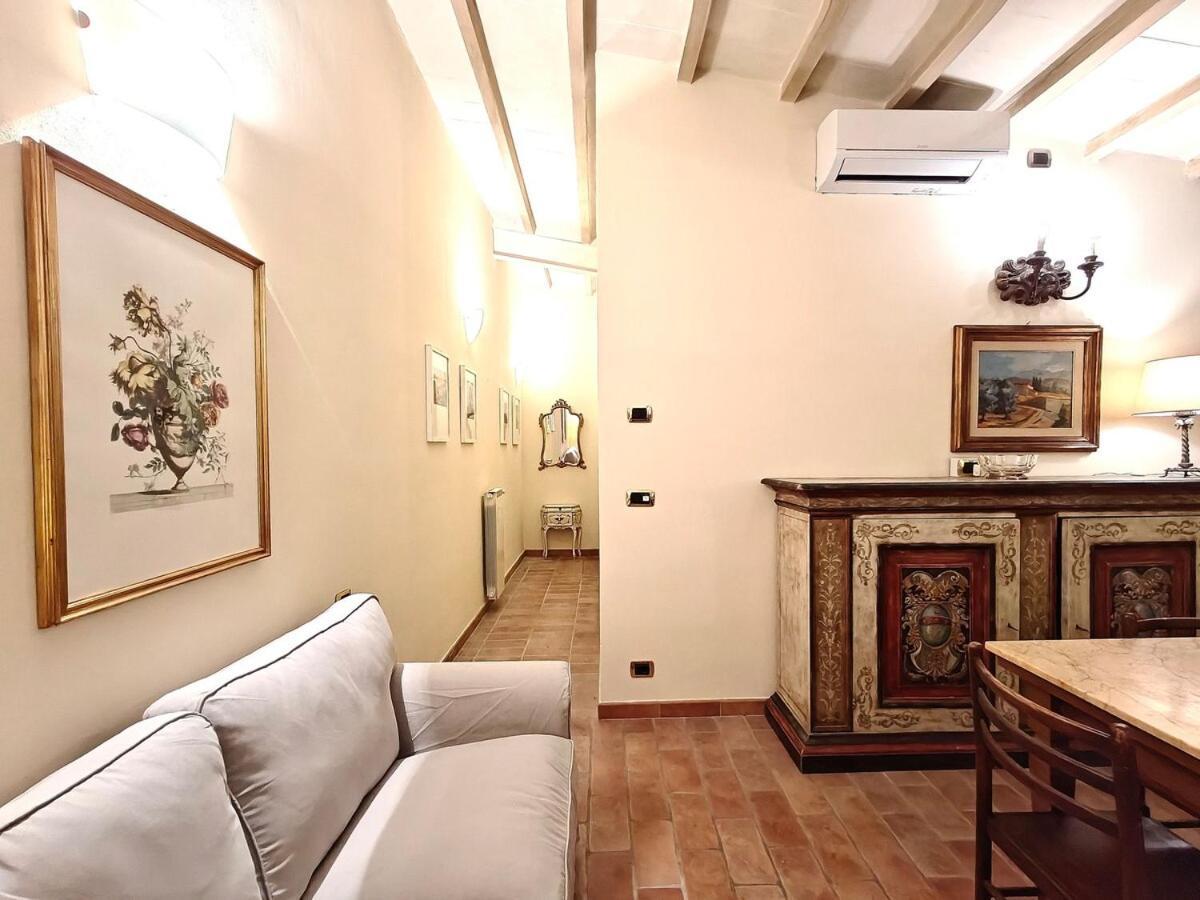 Mamma Mia Garden & Rooftop Holiday home Florence