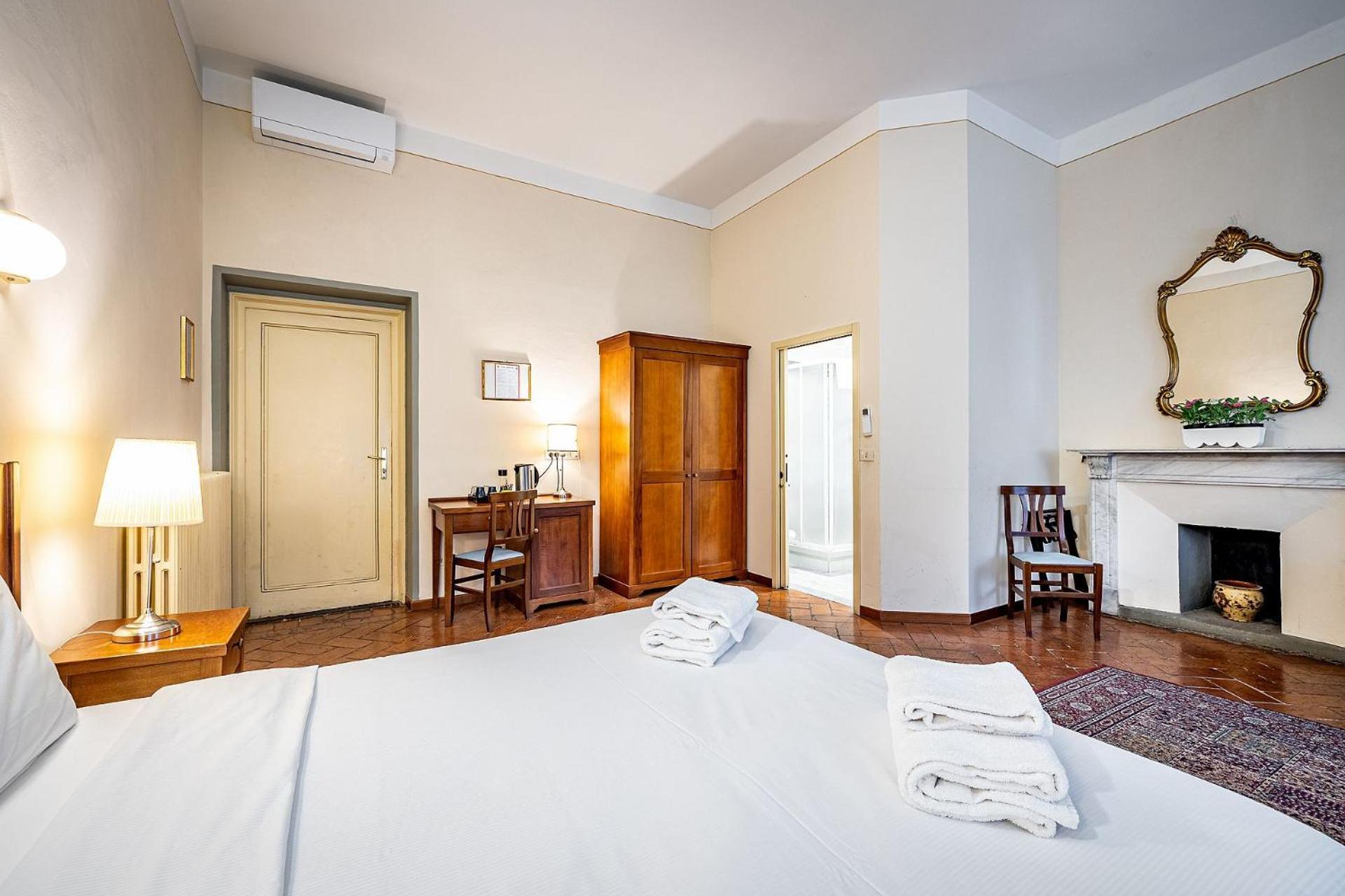 Bellevue House 3* Florence