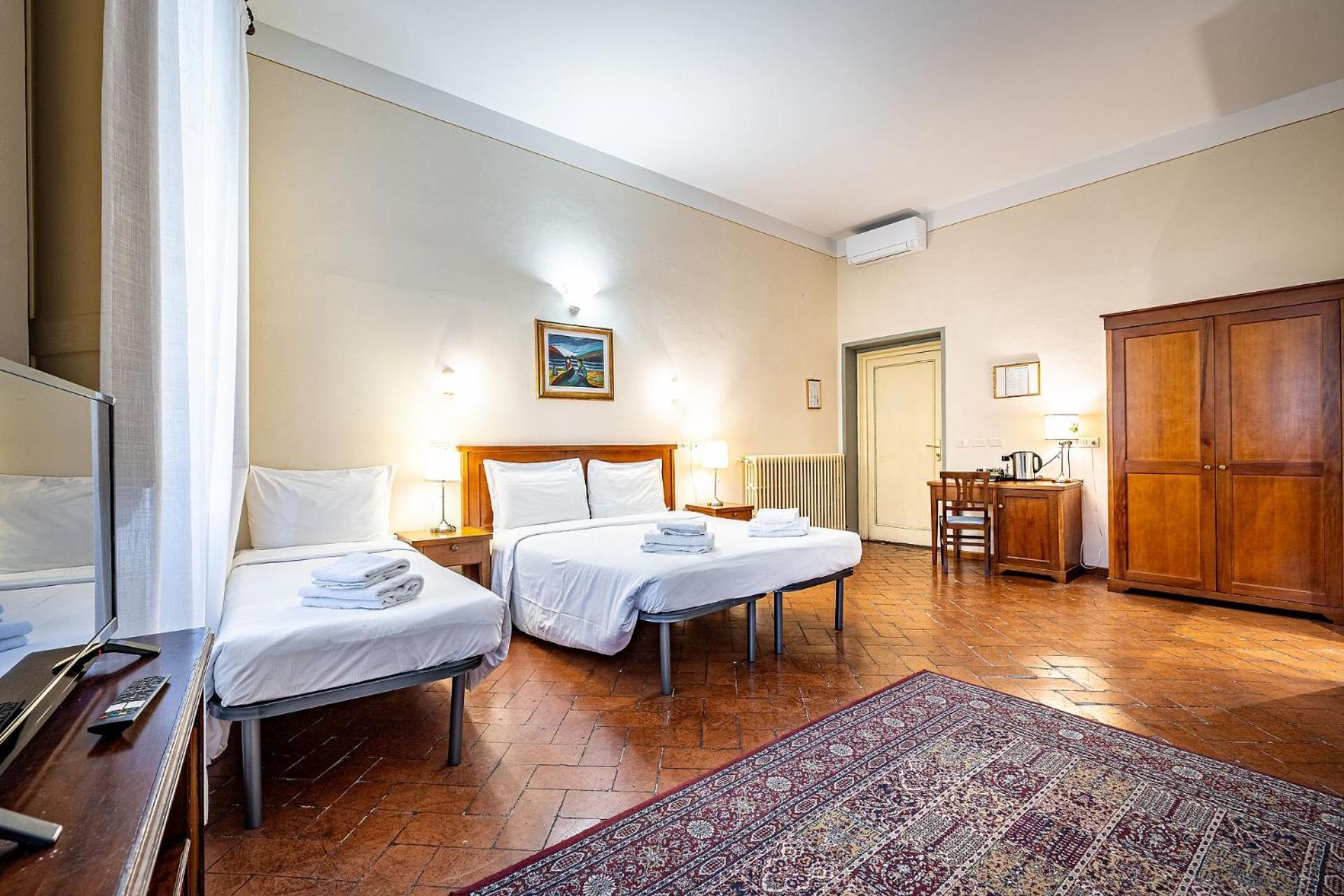 Bellevue House 3* Florence