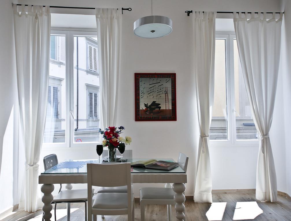 Pandolfini Street *