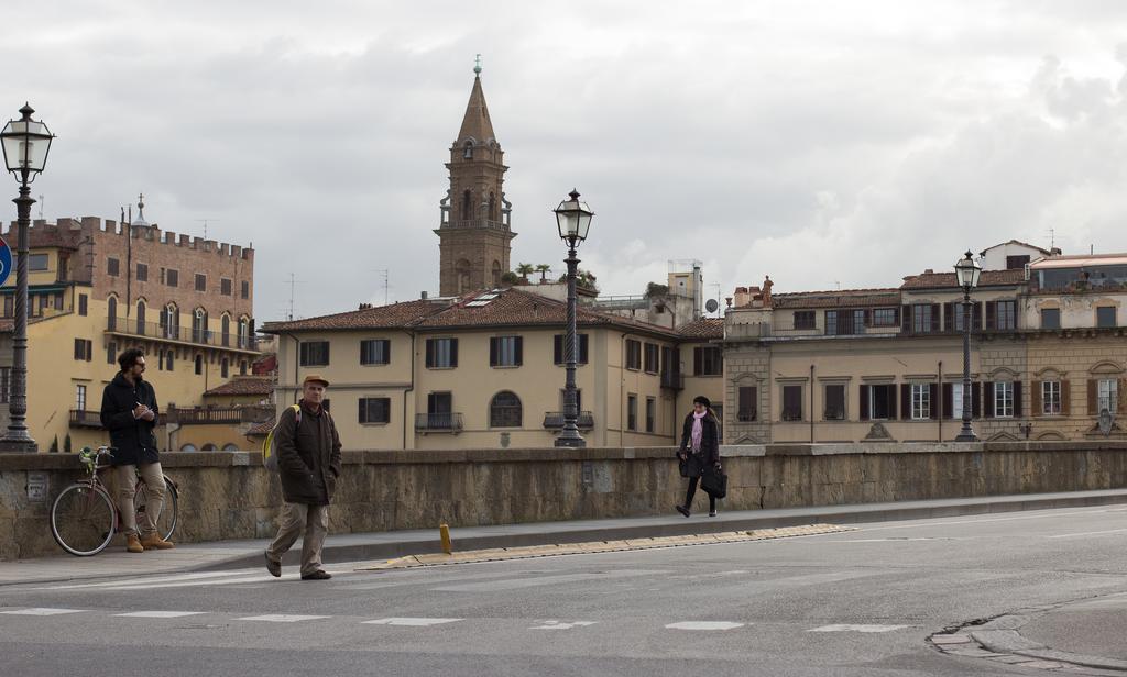 Ponte Vecchio Luxury Ii Apartment