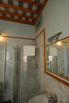 Hotel Cavour 10 2*
