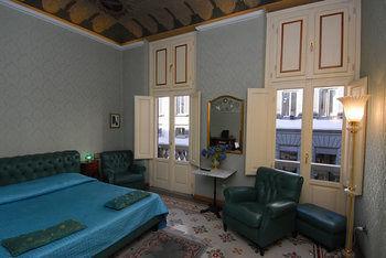 Cavour 10 Hotel