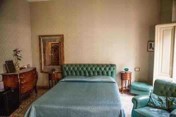 Cavour 10 Hotel Florence