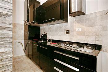 Mia Apartment *
